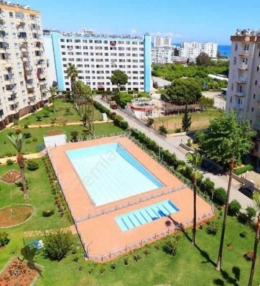 Erdemli Tömük Kiralık Daire Amasyalılar Sitesinde Havuzlu Eşyalı 3+1 - Peri Emlak'tan