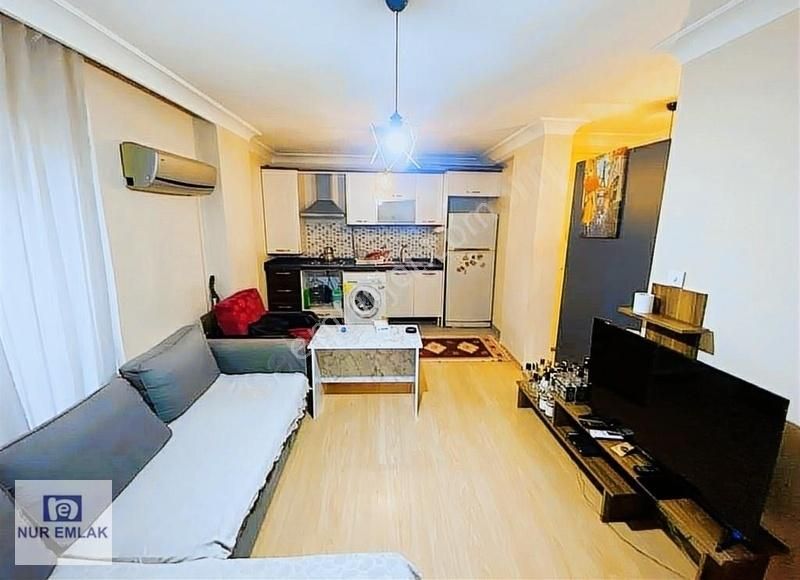 Kağıthane Merkez Satılık Ofis Kağıthane Merkezde Satılık 1+1 - 50 M2 Yüksek Giriş Ofis