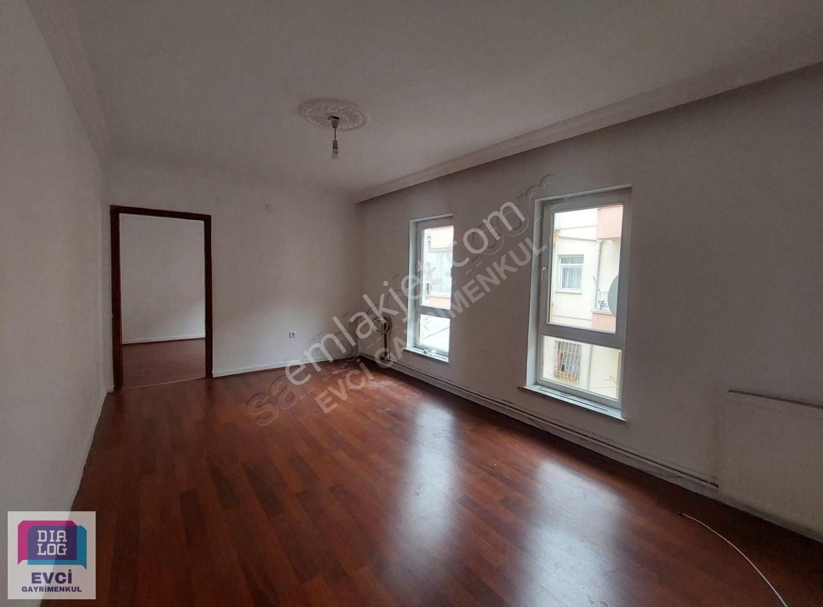 Çankaya Umut Kiralık Daire Uygun Fiyatlı!! Merkezi Konumda Ara Kat Balkonlu Kiralık 2+1