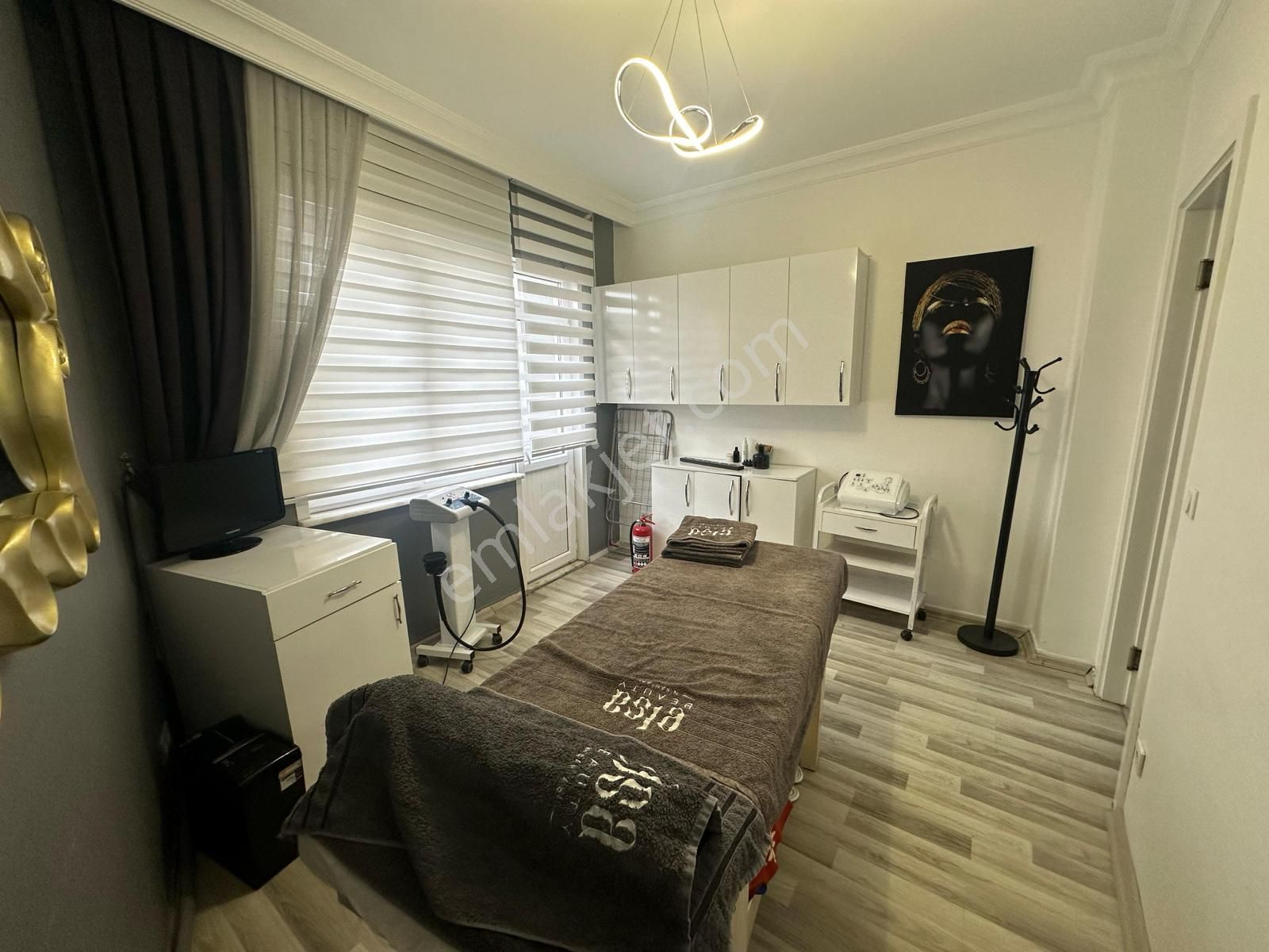 Nişantaşı Rumeli Caddesinde Lüks Dekorasyonlu Güzellik Merkezi - Görsel 29