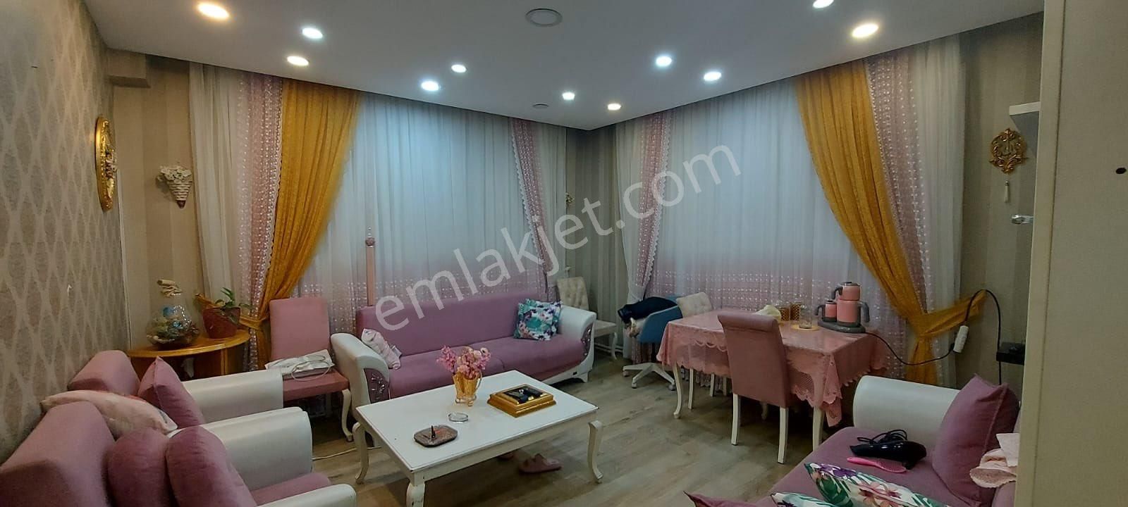 Avcılar Denizköşkler Kiralık Daire Denizköşkler’de Full Eşyalı 1+1 Sıfır Kiralık Giriş Kat Daire