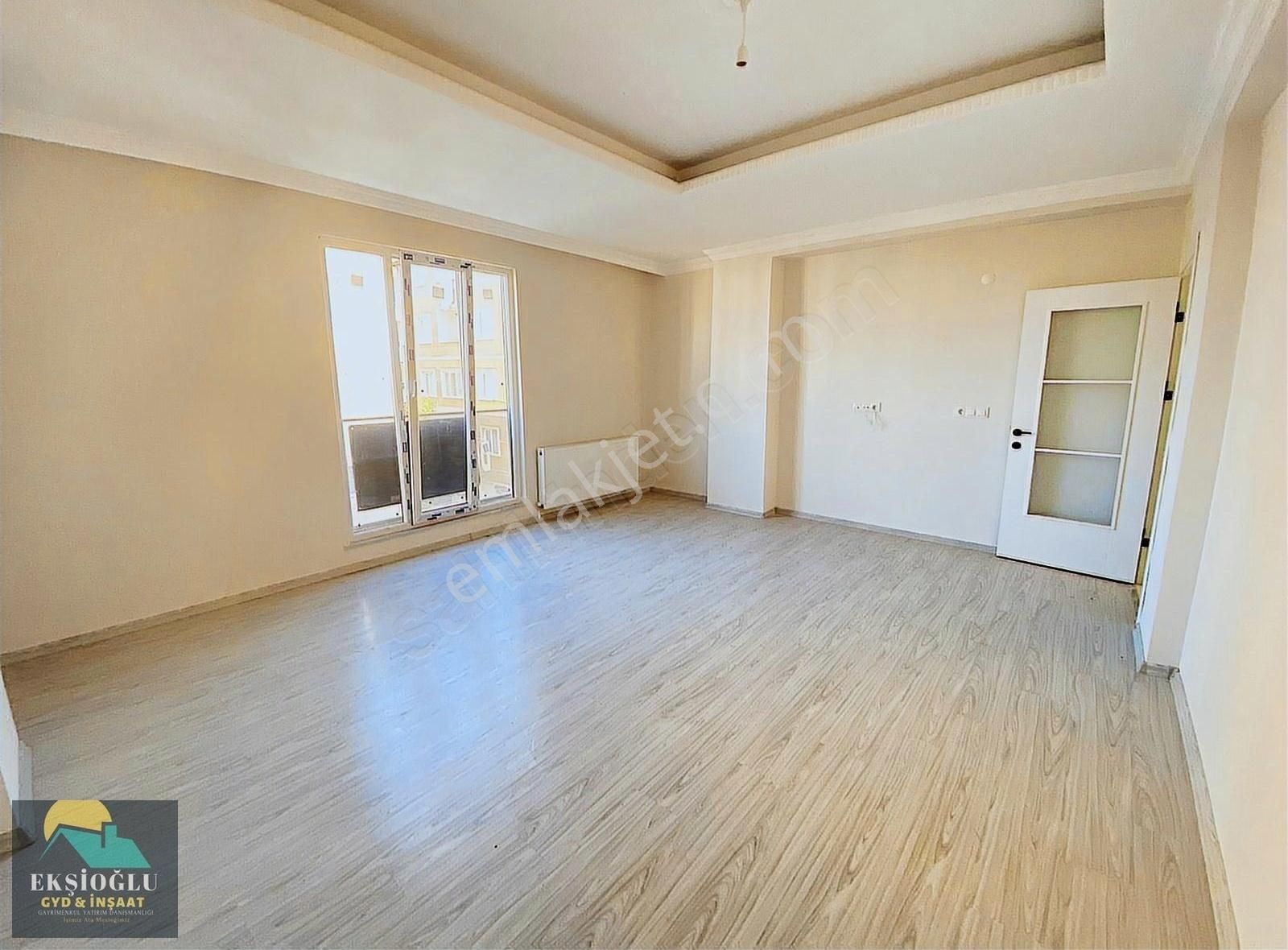 Çayırova Akse Satılık Daire Çayırova'da Lüx Satılık Cadde Üzeri Sıfır Ara Kat 3+1 135 M²