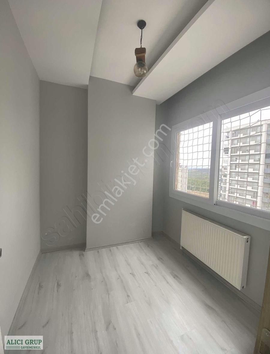 Acil Satılık Göl Manzaralı 4+1 Dublex Hasarsız,stadyum Yanı - Görsel 3