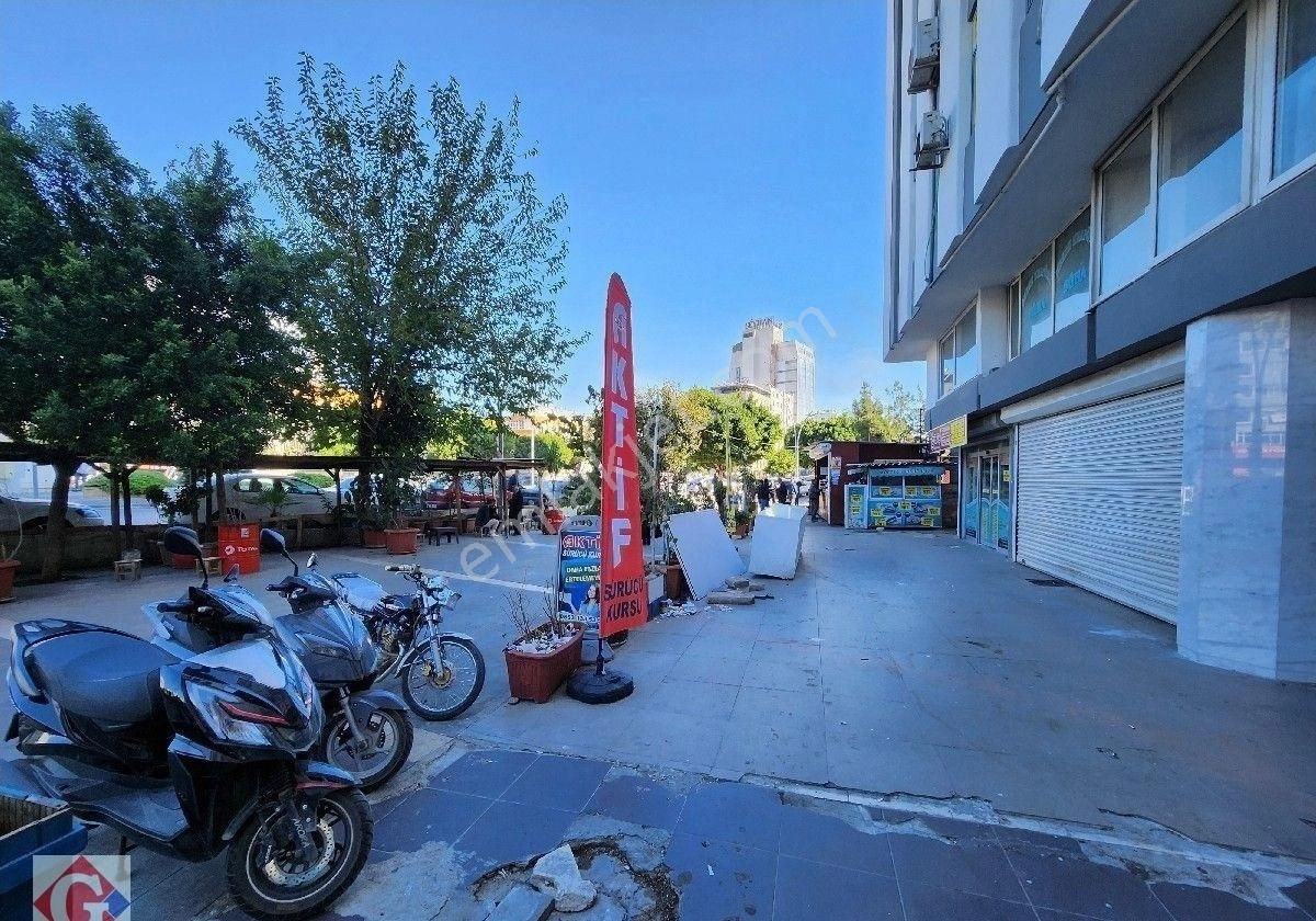 Seyhan Kayalıbağ Kiralık Dükkan & Mağaza Görgün'den Dörtyol Ağzında 40m2 Zemin 110m2 Asma Kat 40m2 Bodrum Kiralık Dükkan