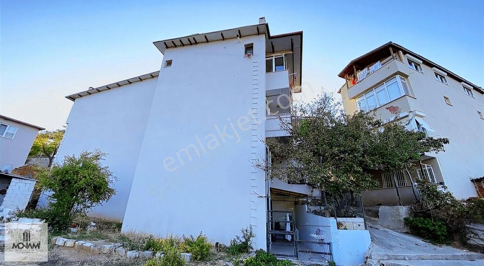 Monami'den Güzelbahçe Merkezde 4 Adet 2+1 Daireli Yeni Bina - Görsel 19