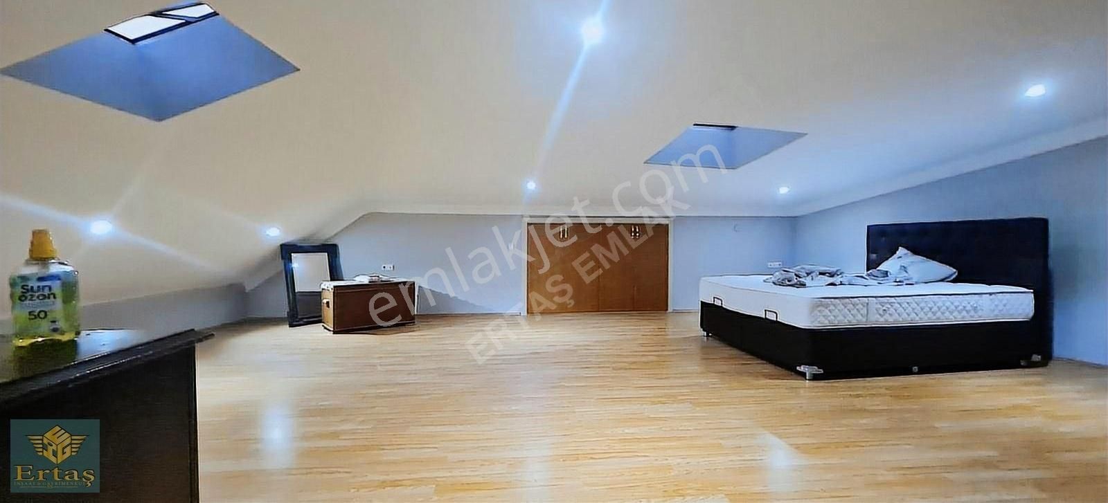 İlkadım Adalet Satılık Daire Adalet Mah'de Şehrin Göbeğinde Özel Yapım 260m² Dublex Daire