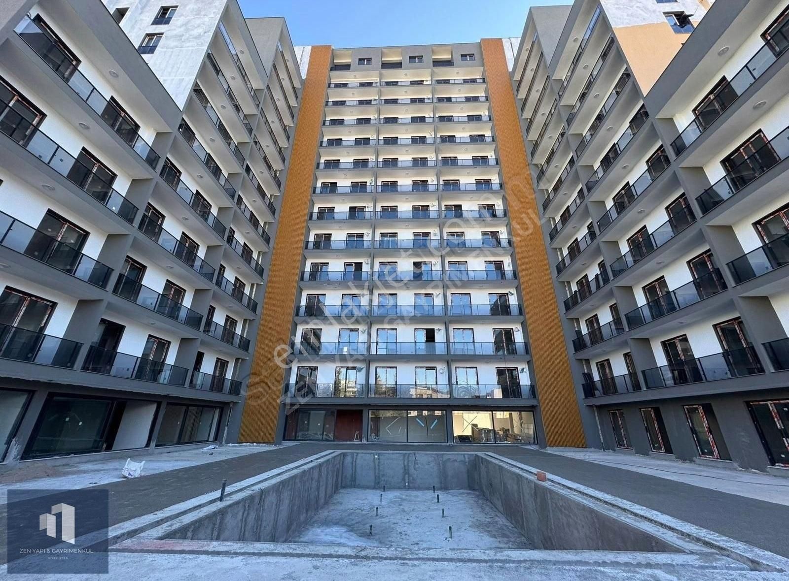 Buca Kuruçeşme Satılık Daire Teras Tower'da Sıfır Bina-havuzlu K.otoparklı Güvenlikli1+1daire