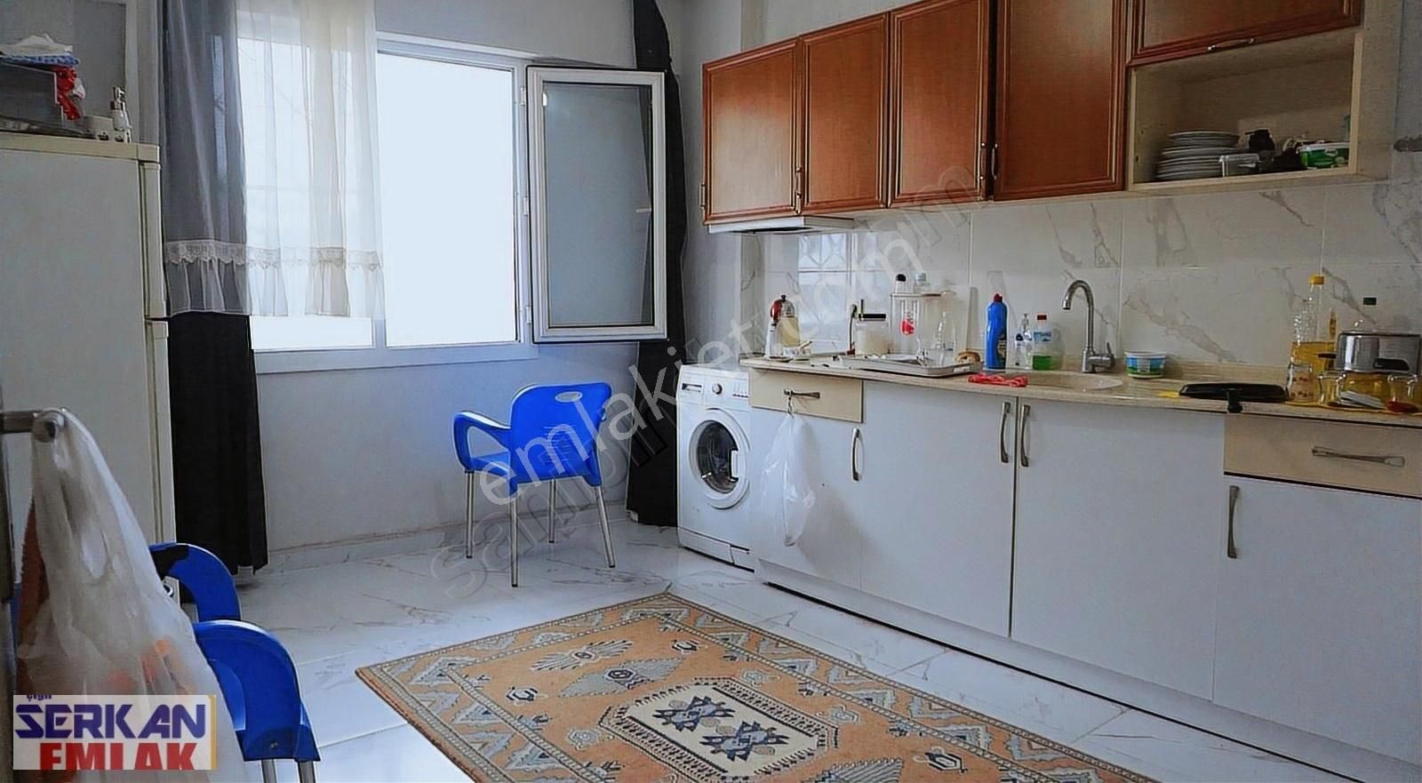 Çiğli Güzeltepe Kiralık Daire Güzeltepede Kiralık Eşyasız Geniş 1+1 Kapalı Mutfak Çiğli Serkan