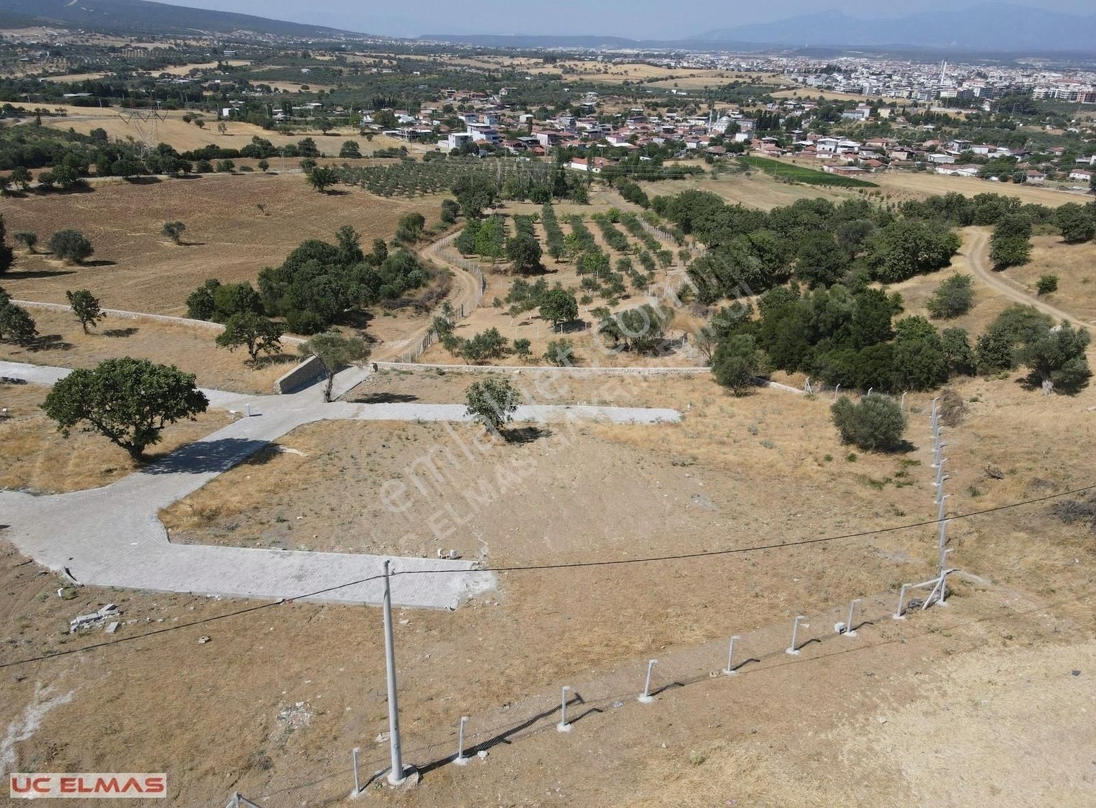 Menderes Dereköy Satılık Bağ & Bahçe Üç Elmastan Ben Böyle Bir Güzellik Görmedim Dedirten 470 M²bahçe