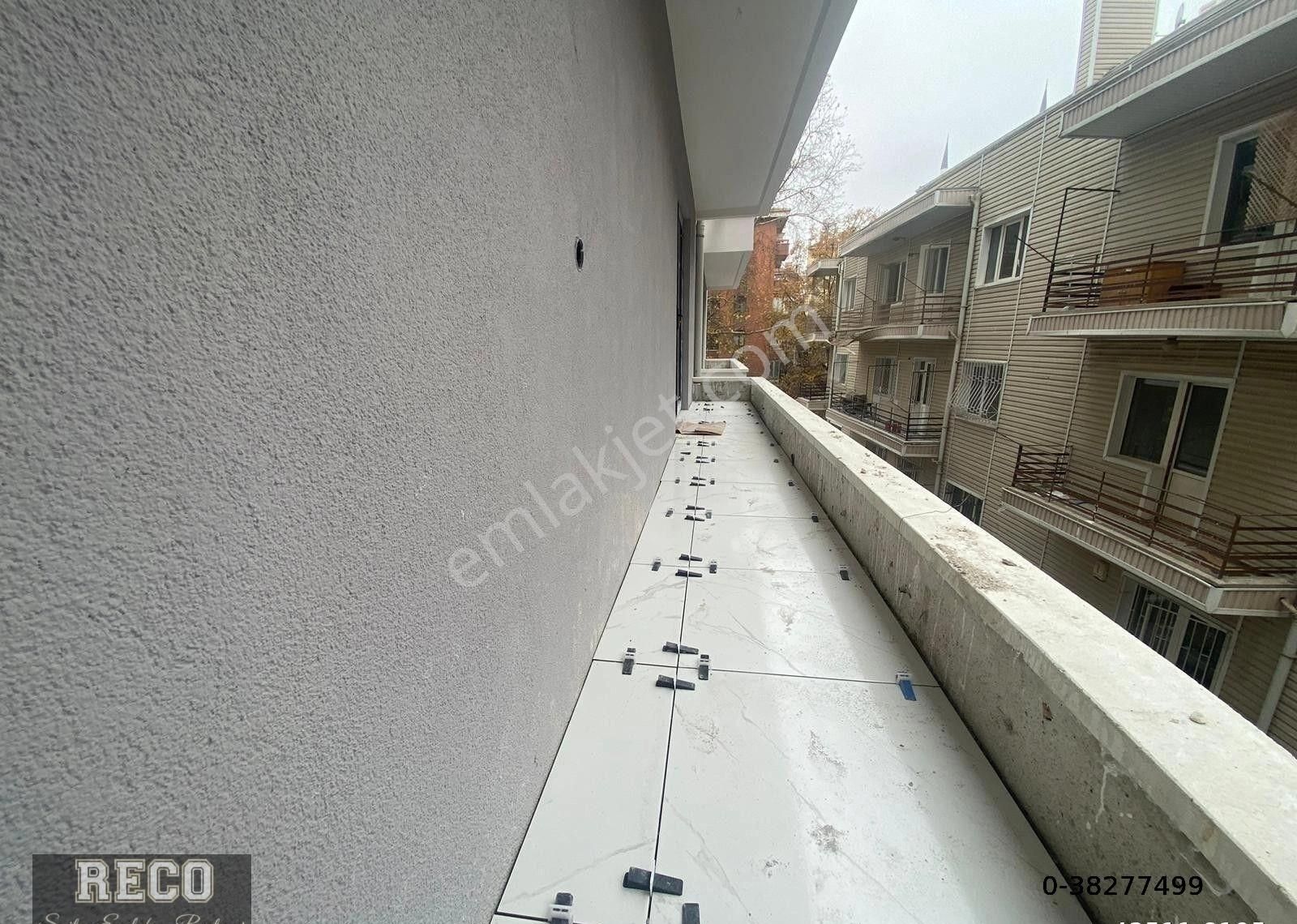 Çankaya Tınaztepe Satılık Daire Sıfır*1+1*arakat*45 M2* Tunalı Ve K.esat Yürüme Mesafesinde*