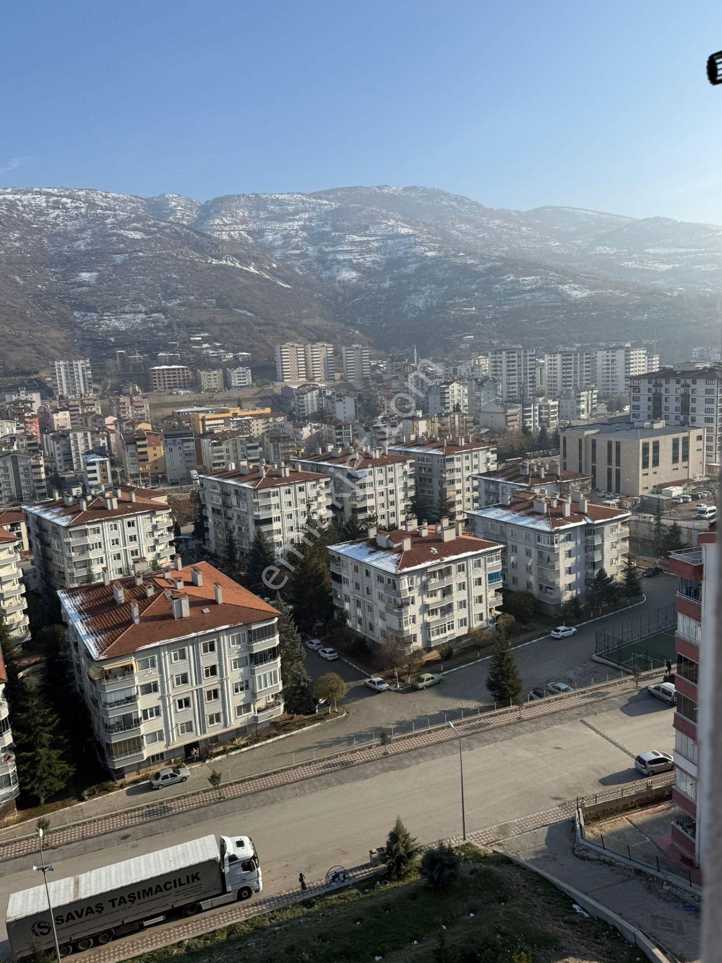 Tokat Merkez Büyük Beybağı Satılık Daire Niksar Emlak'tan Tokat Merkezde Muhteşem Manzaralı Çok Uygun Fiyat Satılık 2+1...