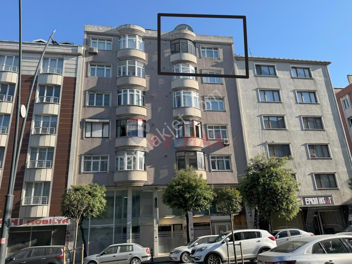 Gaziosmanpaşa Yenidoğan Satılık Daire Gaziosmanpaşa Ordu Caddesi Üzerinde 200m² 3+1 Çift Cephe Manzaralı Dubleks Asansörlü Krediye Uygun