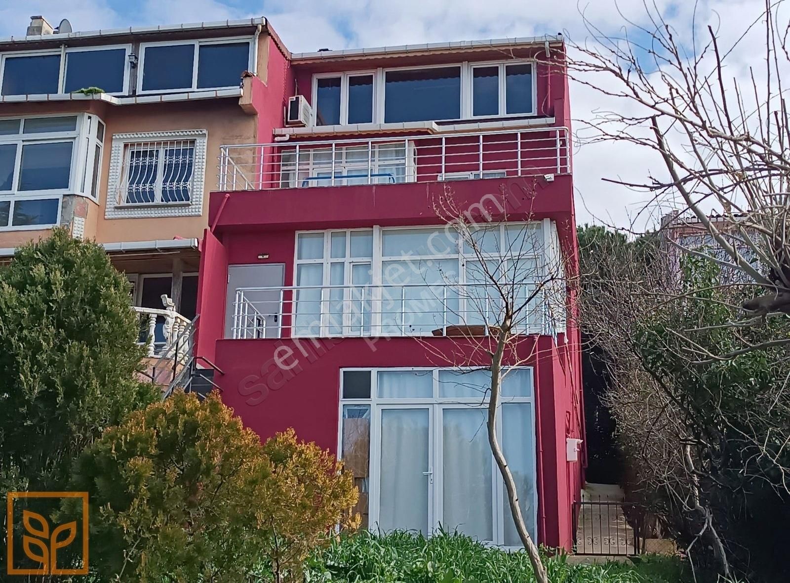 Beylikdüzü Gürpınar Kiralık Bina Beylikdüzü De Konut Ve Ticari Kullanımlı 6+1 Çok Amaçlı Villa