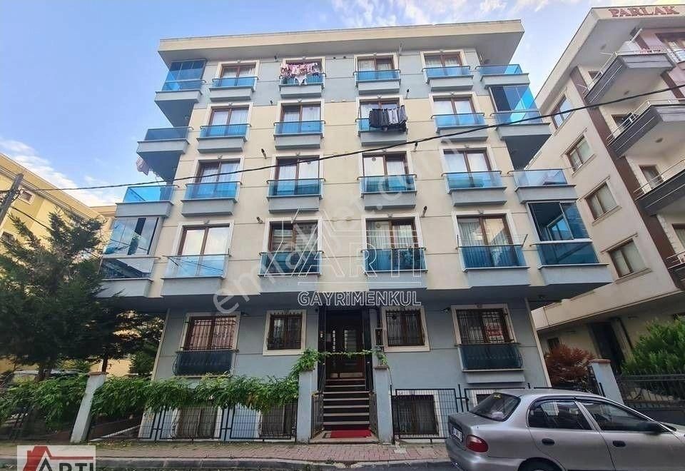 Çekmeköy Aydınlar Kiralık Daire Çekmeköy Aydınlar Mah Yüksek Giriş Tertemiz Eşyalı Kiralık Daire