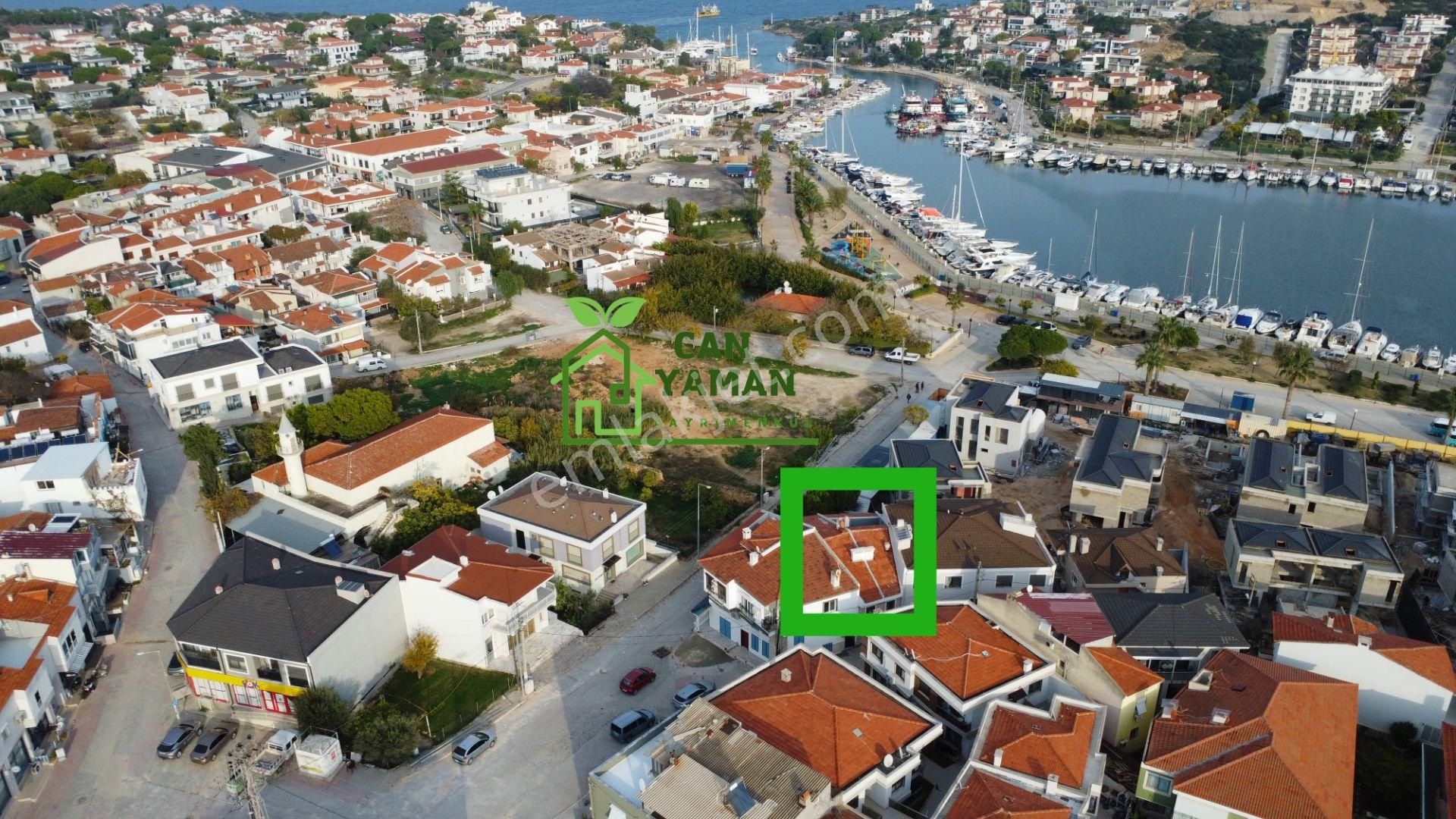 Çeşme Dalyan Satılık Villa Çeşme Dalyan’da Satılık 5+1 Tripleks Villa – Deniz Manzaralı, Yatırımlık Fırsat