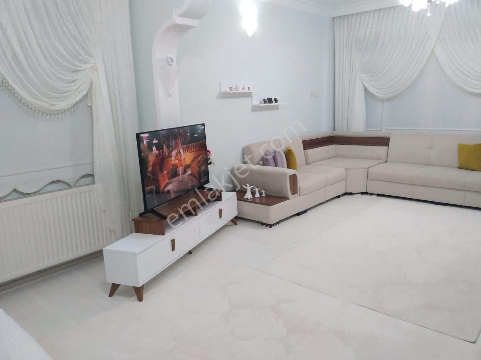 Sinop Merkez Zeytinlik Satılık Daire Emlaksinop'tan Zeytinlik Mahallesi'nde Satılık 2+1 120m² Daire