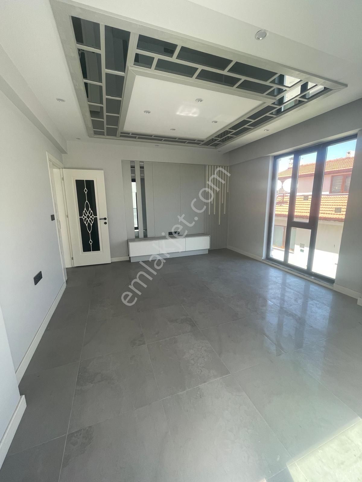 Merkezefendi Merkez Efendi Satılık Daire Hastane Denipol Tekden Mevkide 3+1* 130m2* Fırsat#son# Daire