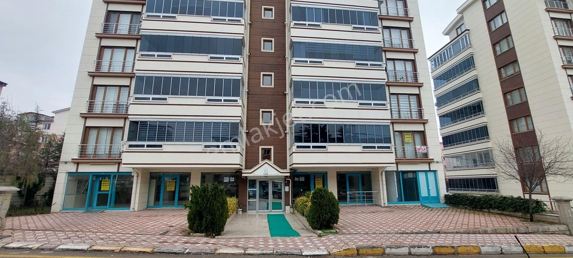 Tokat Merkez Karşıyaka Kiralık Dükkan & Mağaza Vadi Emlak'tan Karşıyaka Mahallesi Cadde Üzerinde Kiralık Dükkan