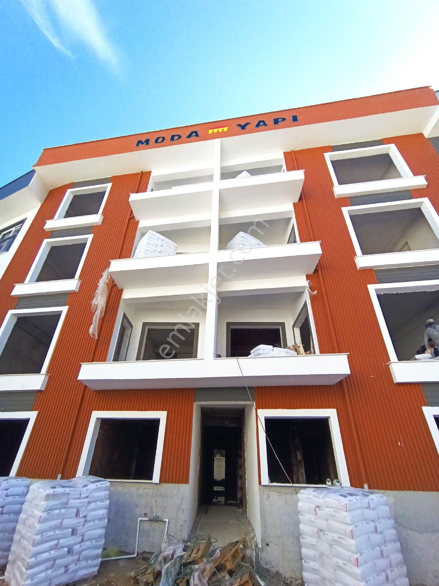 Kuşadası Davutlarda Bahçe Katı Sıfır 2+1 Daire