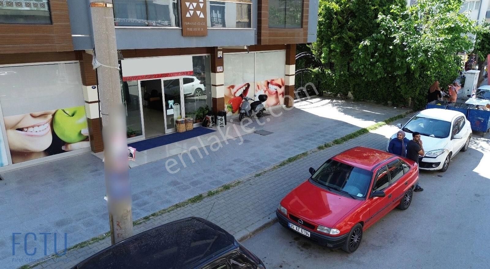 Buca Fırat Satılık Dükkan & Mağaza Buca Fırat Mahallesinde İşlek Cadde Üzerinde Yatırımlık Dükkan