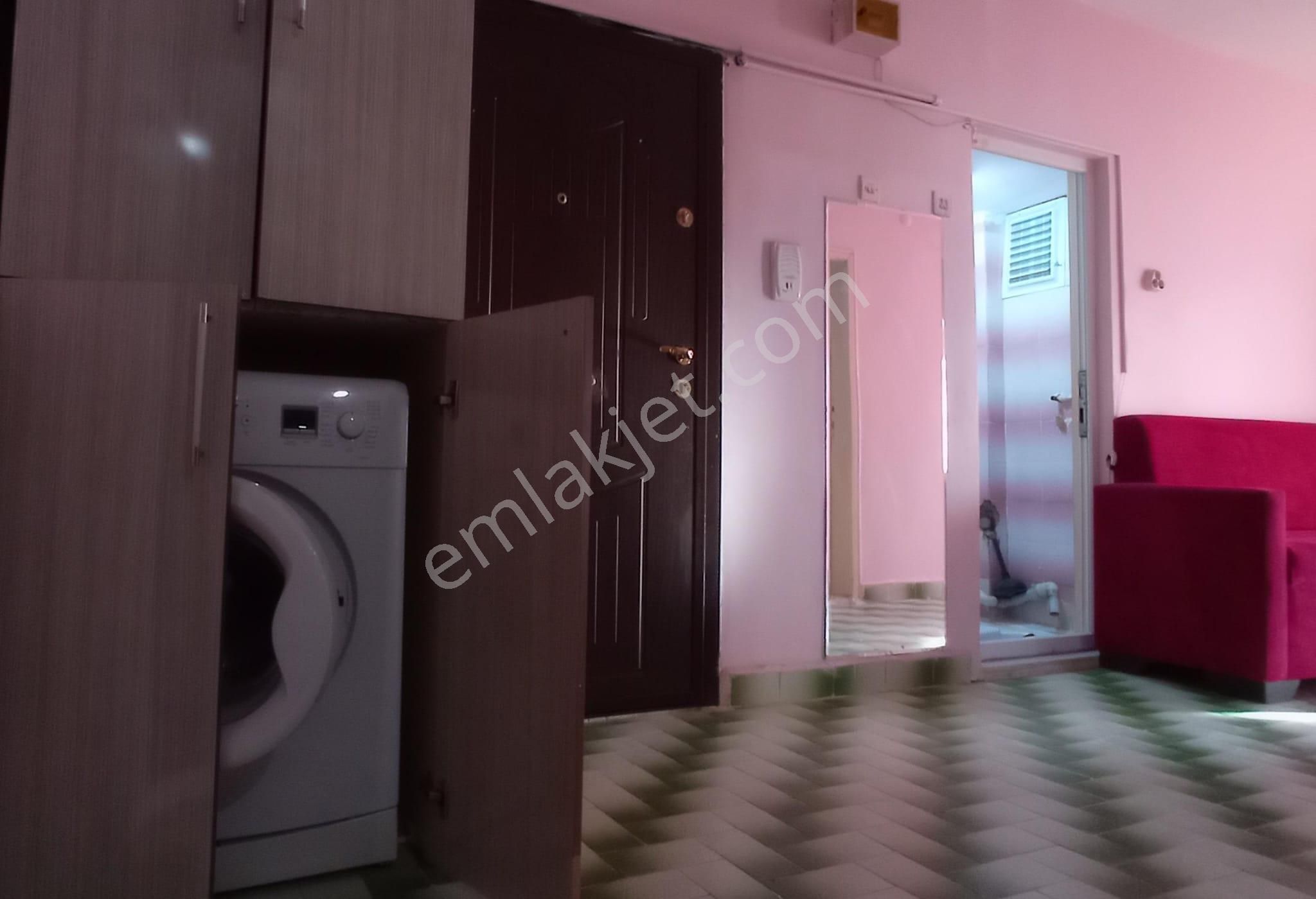 Sivas Merkez Altuntabak Kiralık Daire Eslem Gayrimenkulden Eşyalı 2+1 Kiralık Daire