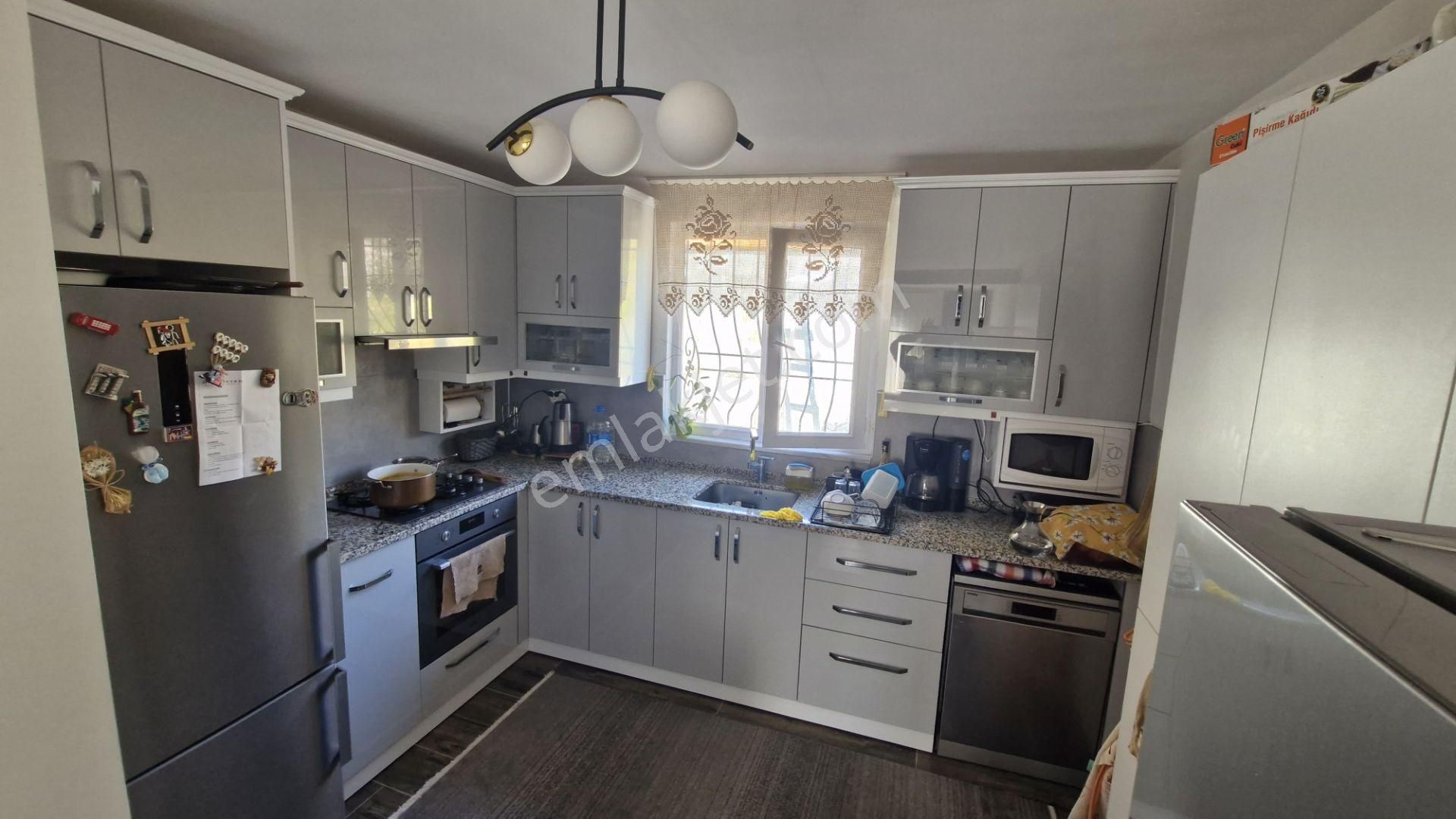 Büyükyıldız Köyünde İçinde 3+1 Evi Olan Satılık Tarla - Görsel 20