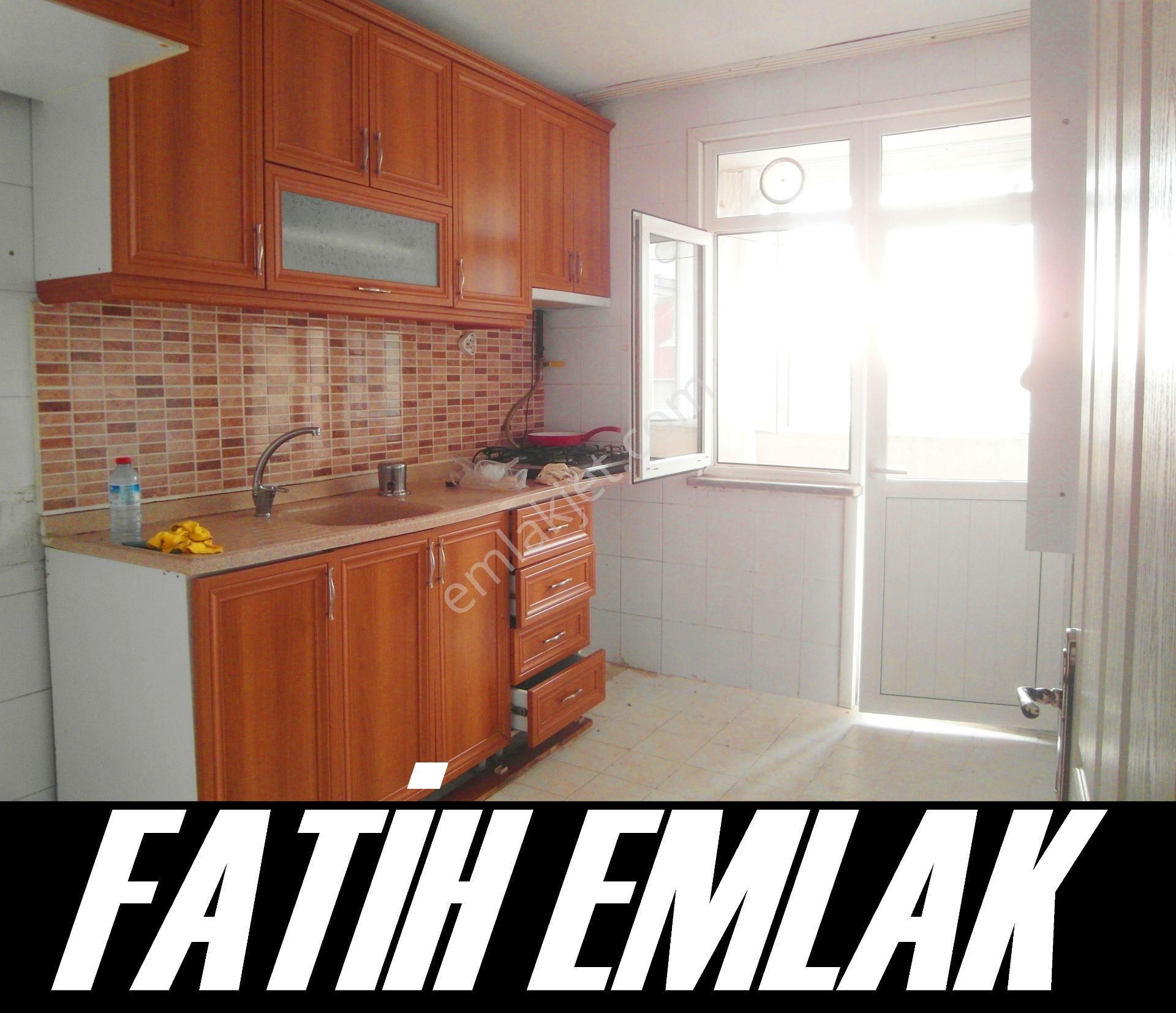 Bahçelievler Zafer Kiralık Daire Fatih Emlak Tan 2+1 Teras Katı Dogalgaz Konbili Yabancılara Tütklere Verilir