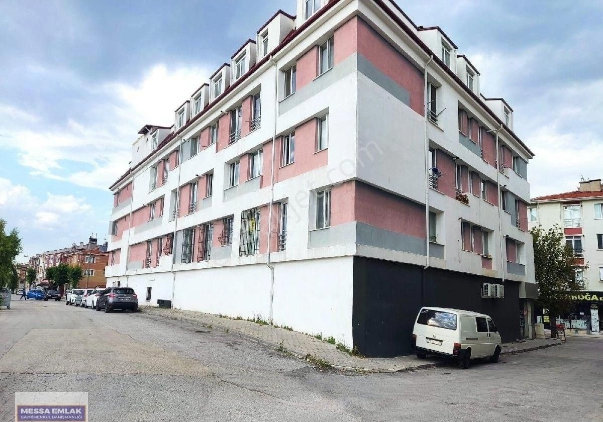 Tepebaşı Sütlüce Satılık Daire Eskişehir Sütlüce Mah. Satılık 2+1 Daire 115m2 Asansörlü