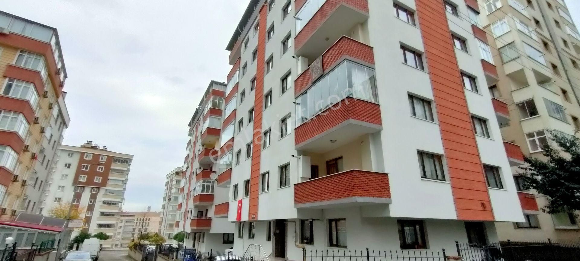 Akçaabat Söğütlü Kiralık Daire Söğütlü Çınar Sitesinde Kiralık 3+1 Daire