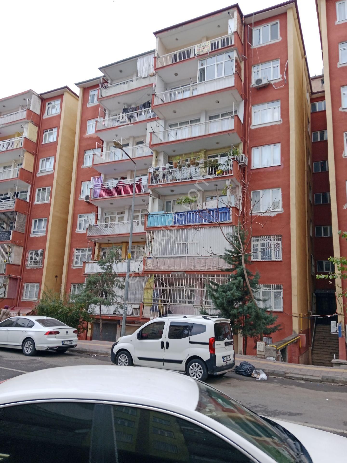 Bağlar Mevlana Halit Kiralık Daire Kiralık Daire Doğal Gazlı Asansörlü Kat 4 Eşya Daire Bayramoğlu