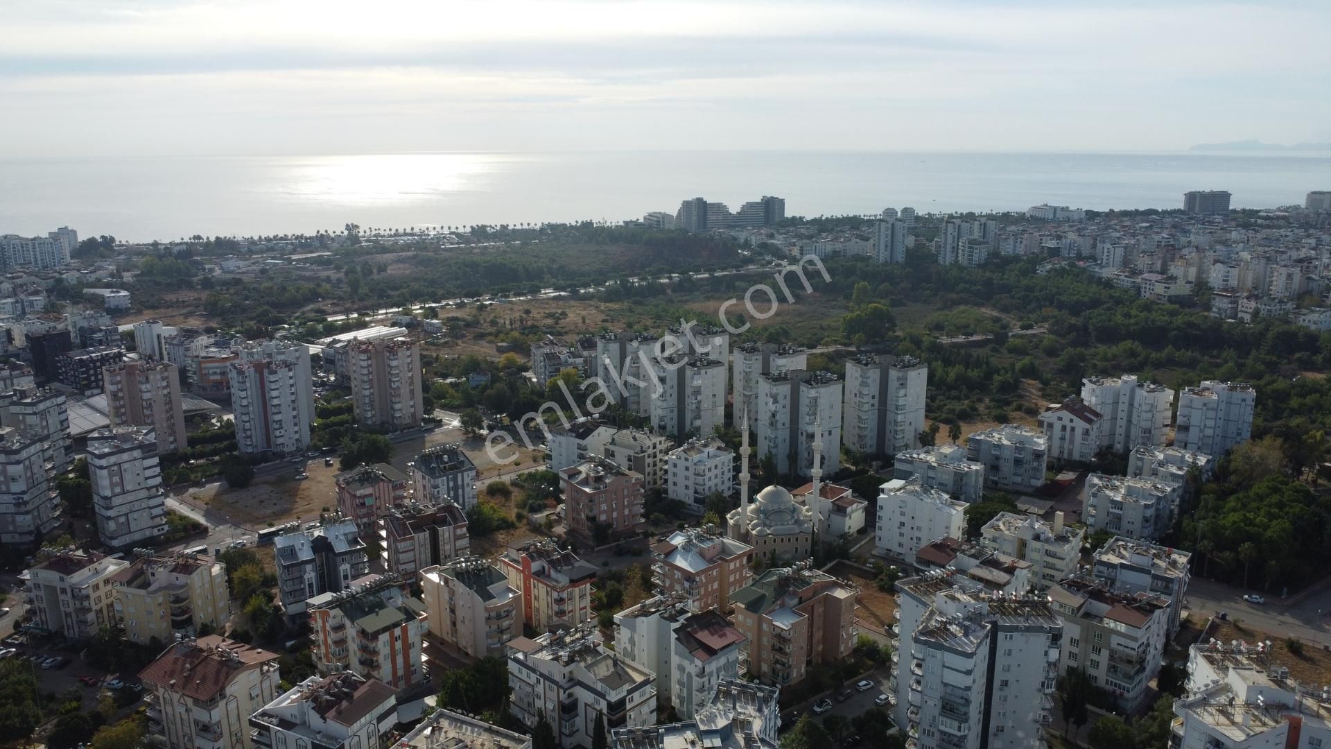 Konyaaltı Öğretmenevleri Satılık Daire Antalya Konyaaltı Öğretmenevleri Satılık 2+1 Arakat Asansörlü