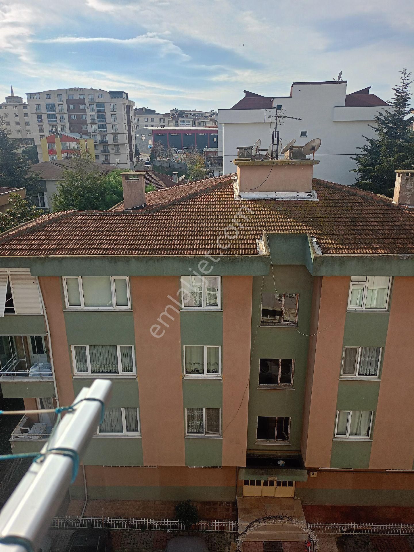 Tuzla Yayla Satılık Daire Ertuğ Sitesi A2 Blok Bakımlı Satılık Daire