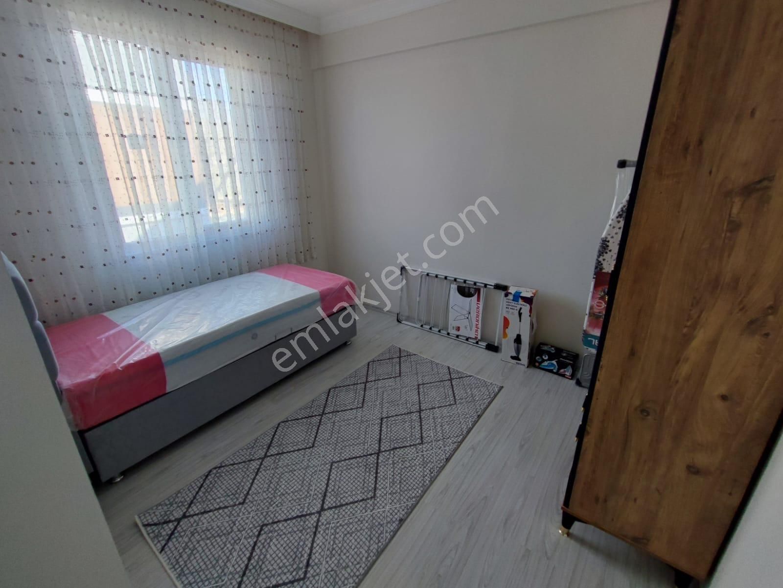 Yozgat Merkez Çapanoğlu Kiralık Daire Üniversite Yolunda Sıfır Eşyalı Kiralık 2+1 Daire**burcu Emlak**