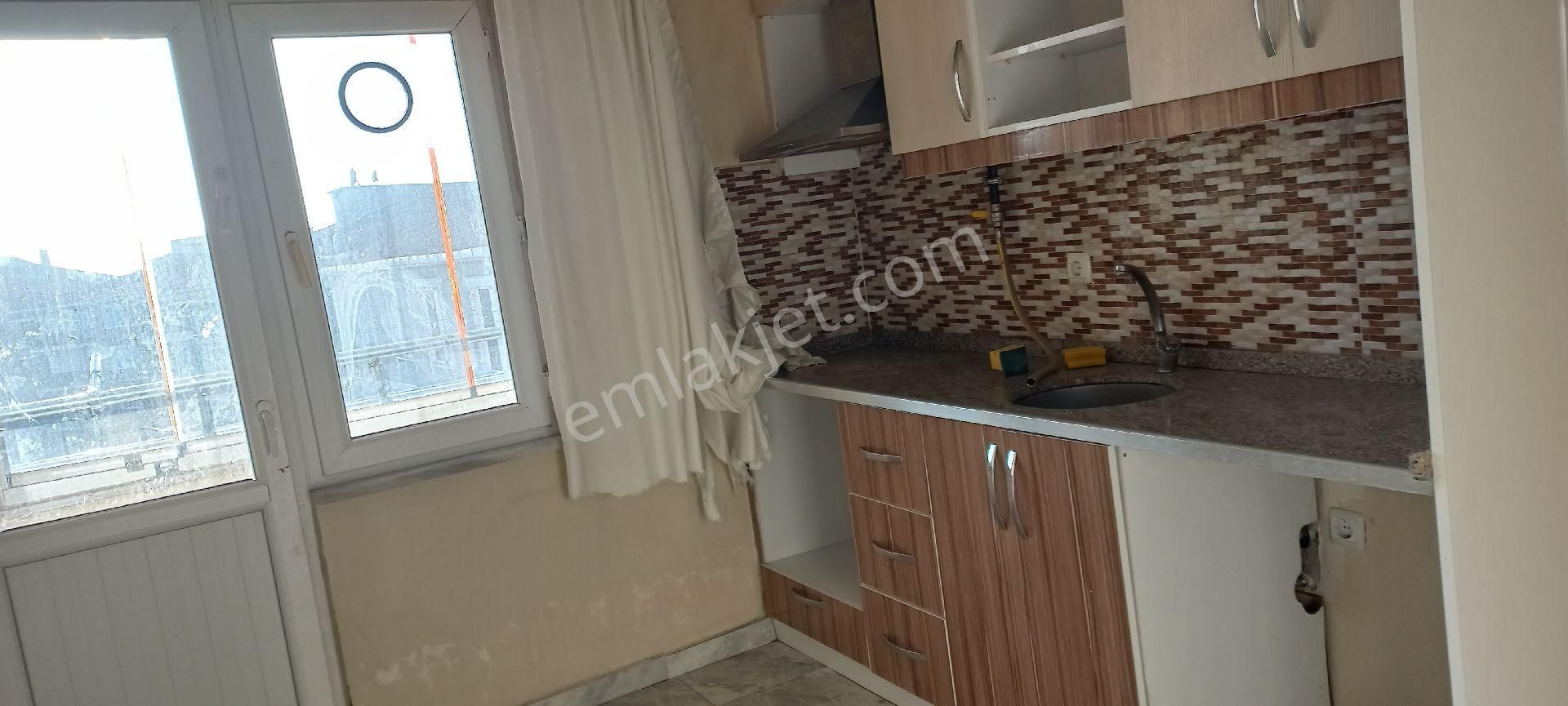 Çorlu Şeyh Sinan Kiralık Daire Seyhsınan Da 2+1 Yola Cephe