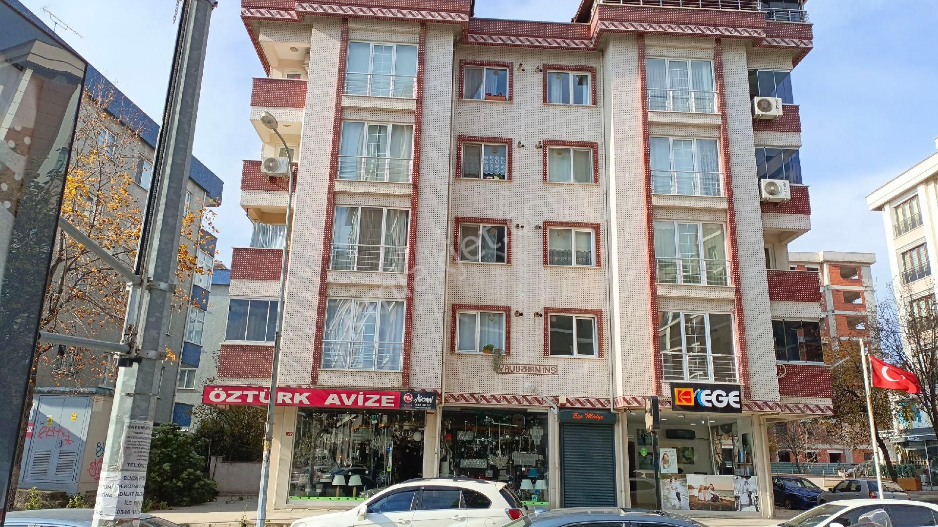 Tuzla Postane Kiralık Daire Güven Emlaktan Kiralık 130 M2 Ferah Asansörlü Otoparklı Daire