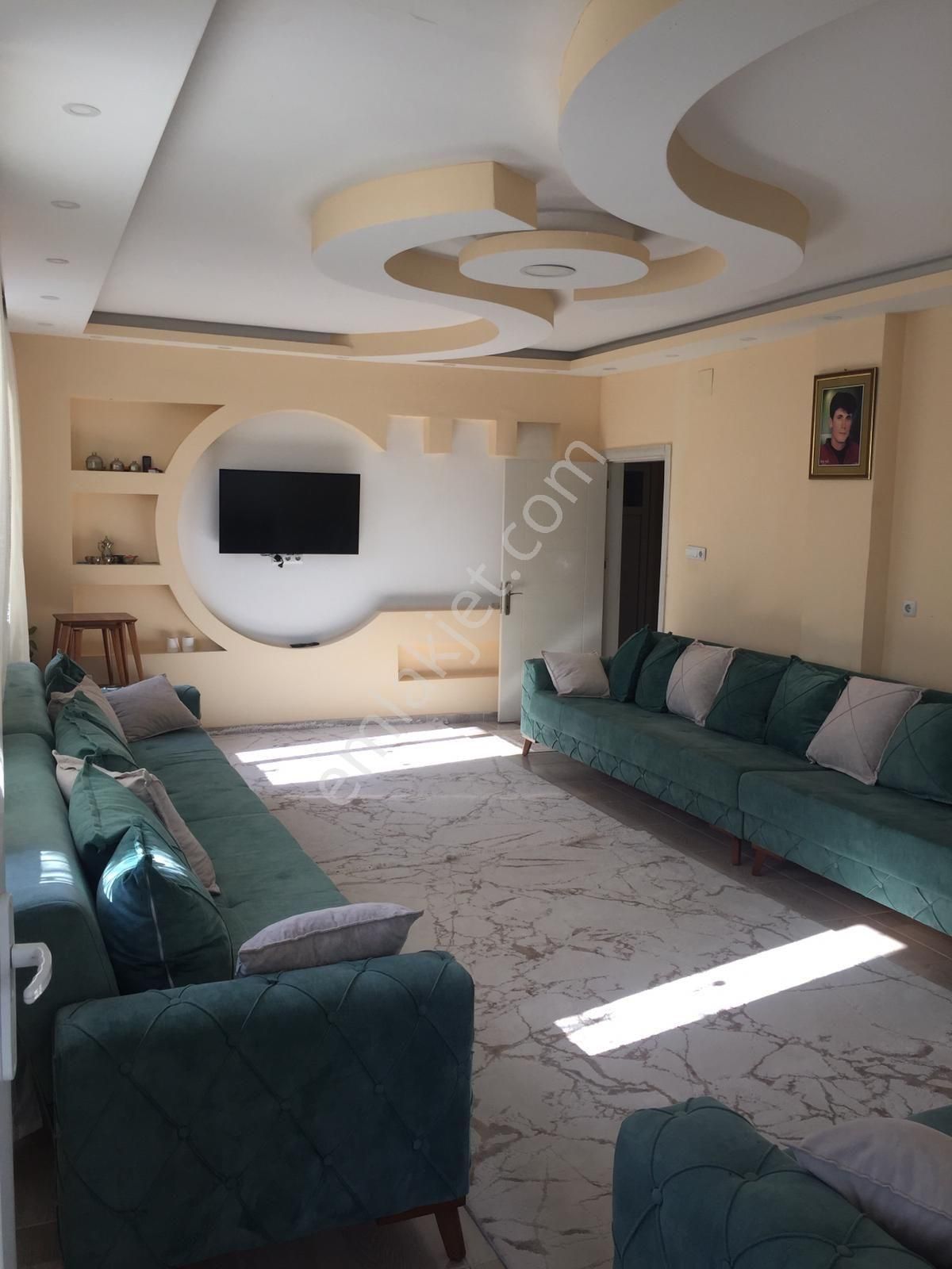 Yenidoğan Mh Satılık 2katlı Müstakil Bahçeli Ev - Görsel 2