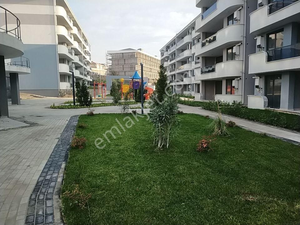 İnegöl Fatih Satılık Daire Cirit Emlak Global Den Inegöl Fatih Mah Şehitoğlu Flora Vista Satılık Yüzme Havuzlu 3+1 Daire 175m2