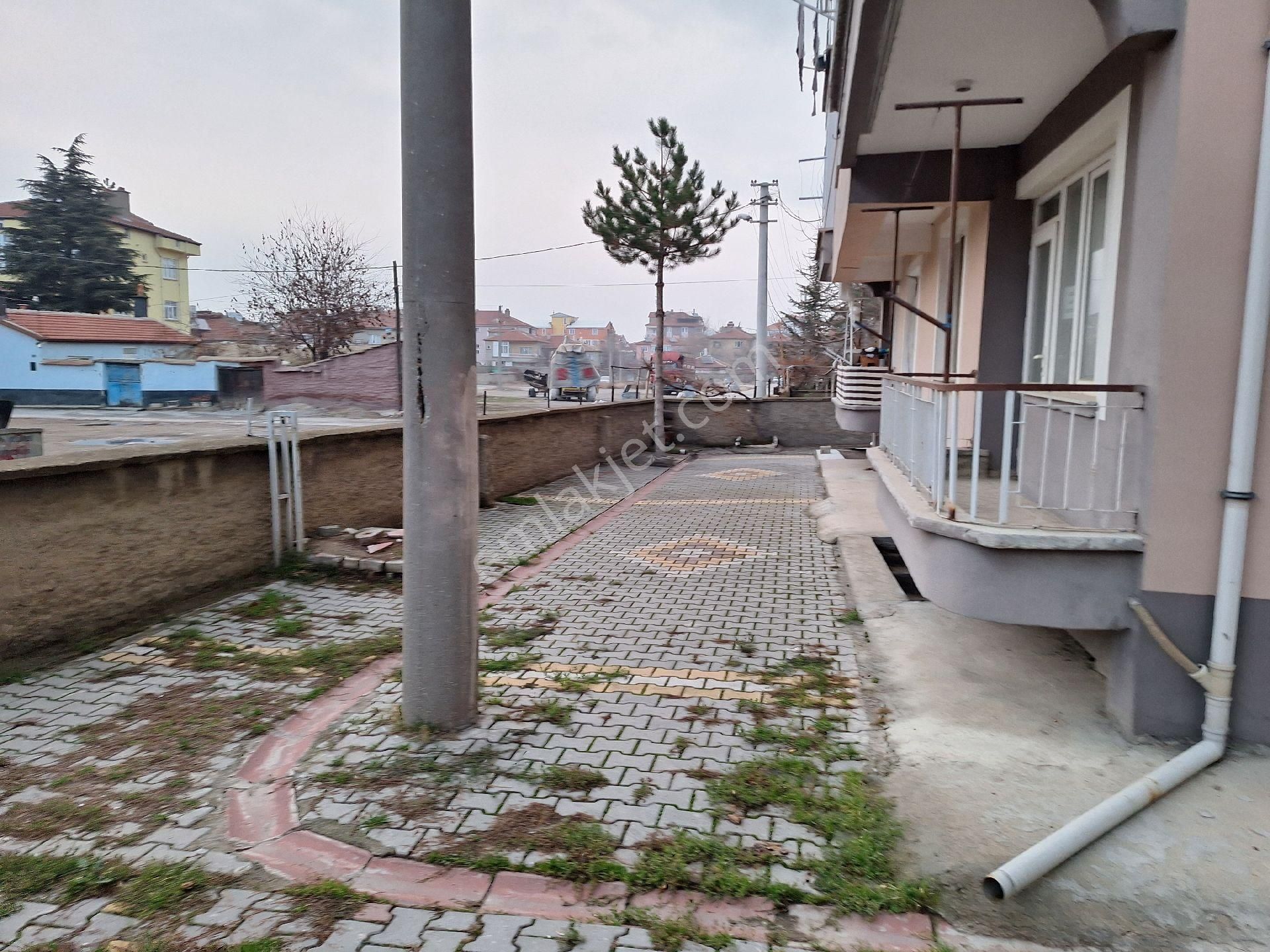 Akşehir Yeni Satılık Daire Daglı Emlaktan Yeni Mahallede