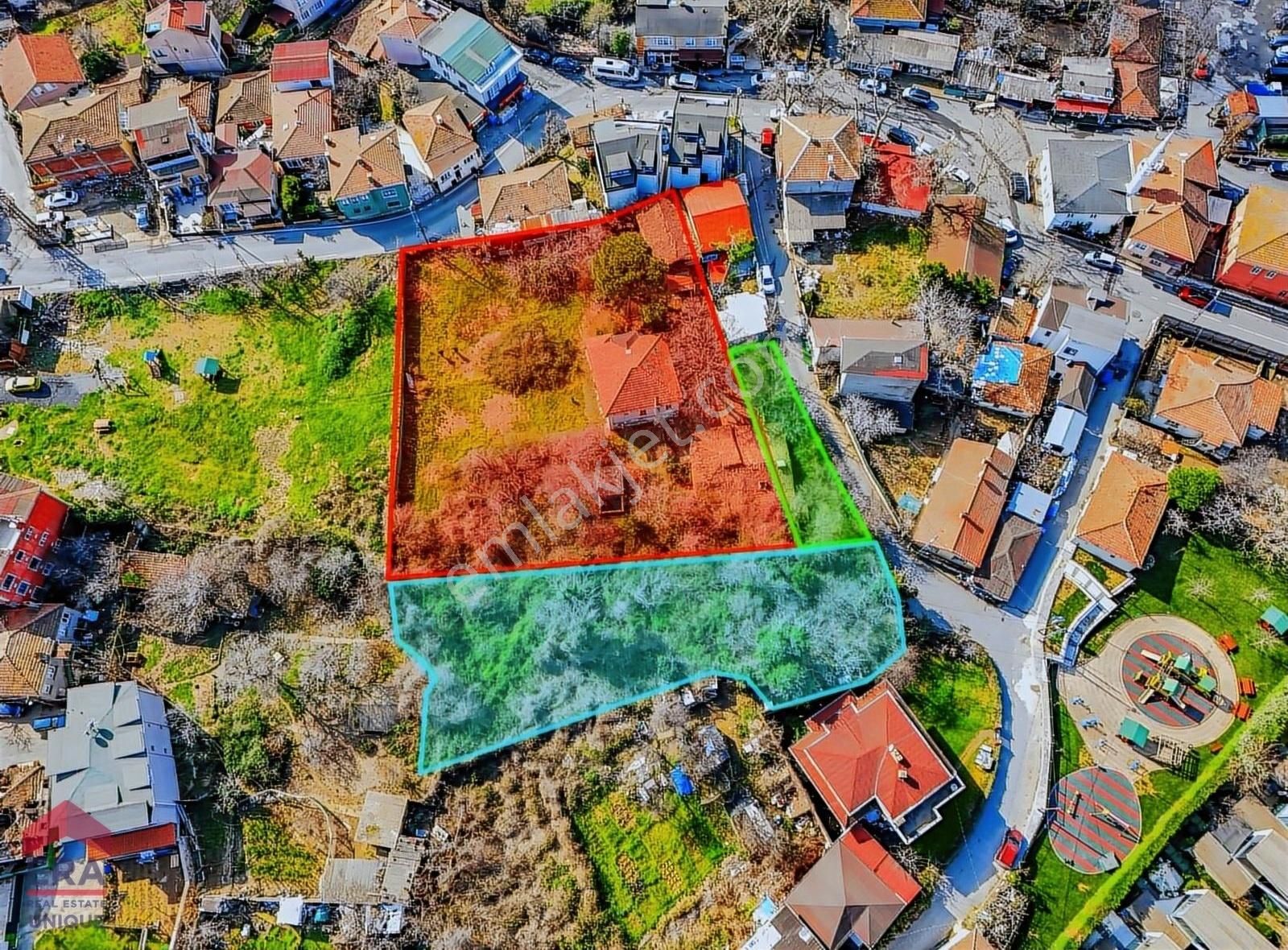 Sarıyer Zekeriyaköy Satılık Konut İmarlı Sarıyer Zekeriyaköy De Satılık 3000 M2 Villa İmarlı Arsa