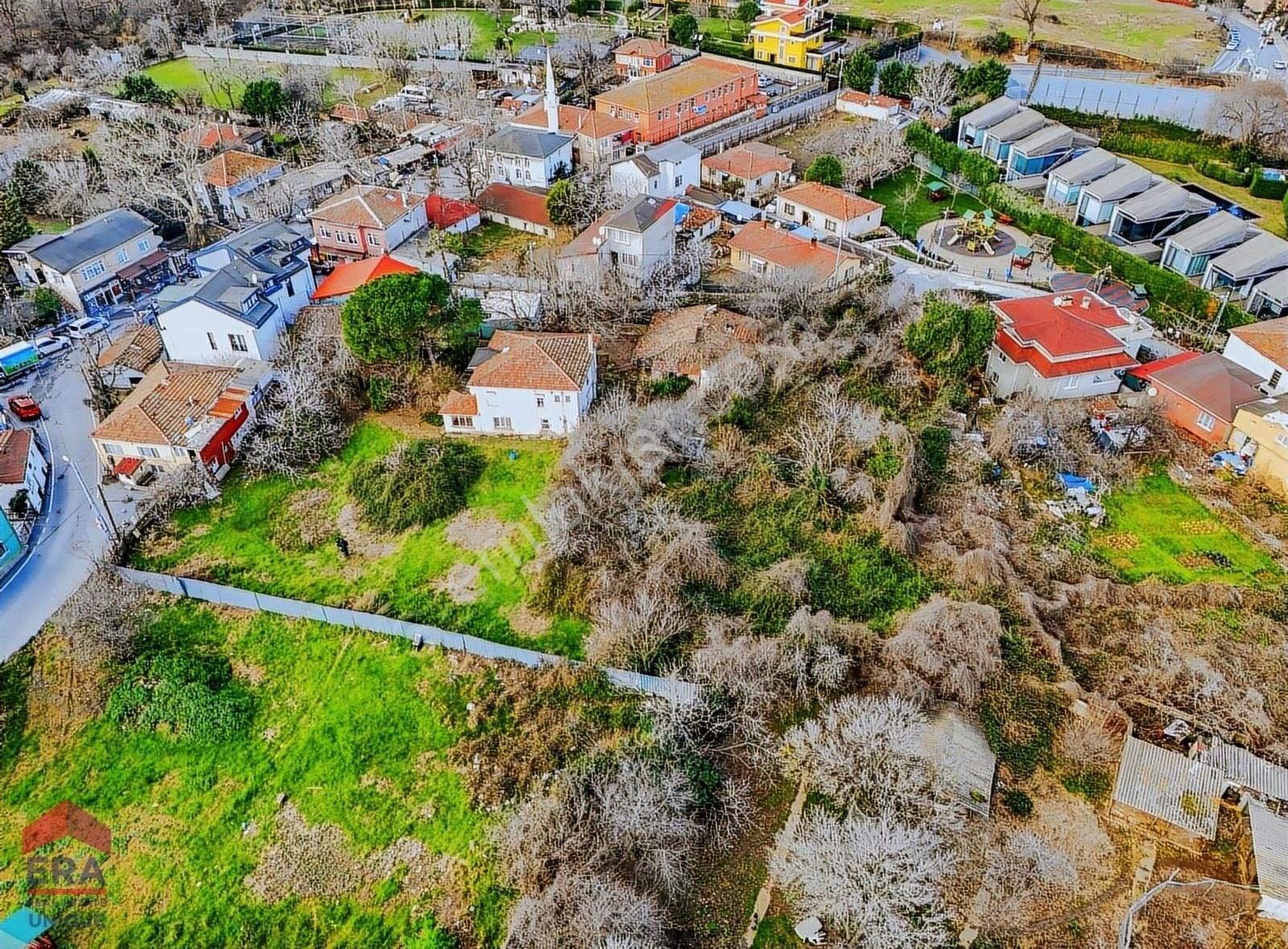 Sarıyer Zekeriyaköy Satılık Villa İmarlı Sarıyer Zekeriyaköy De Satılık 3.000 M2 Villa İmarlı Arsa