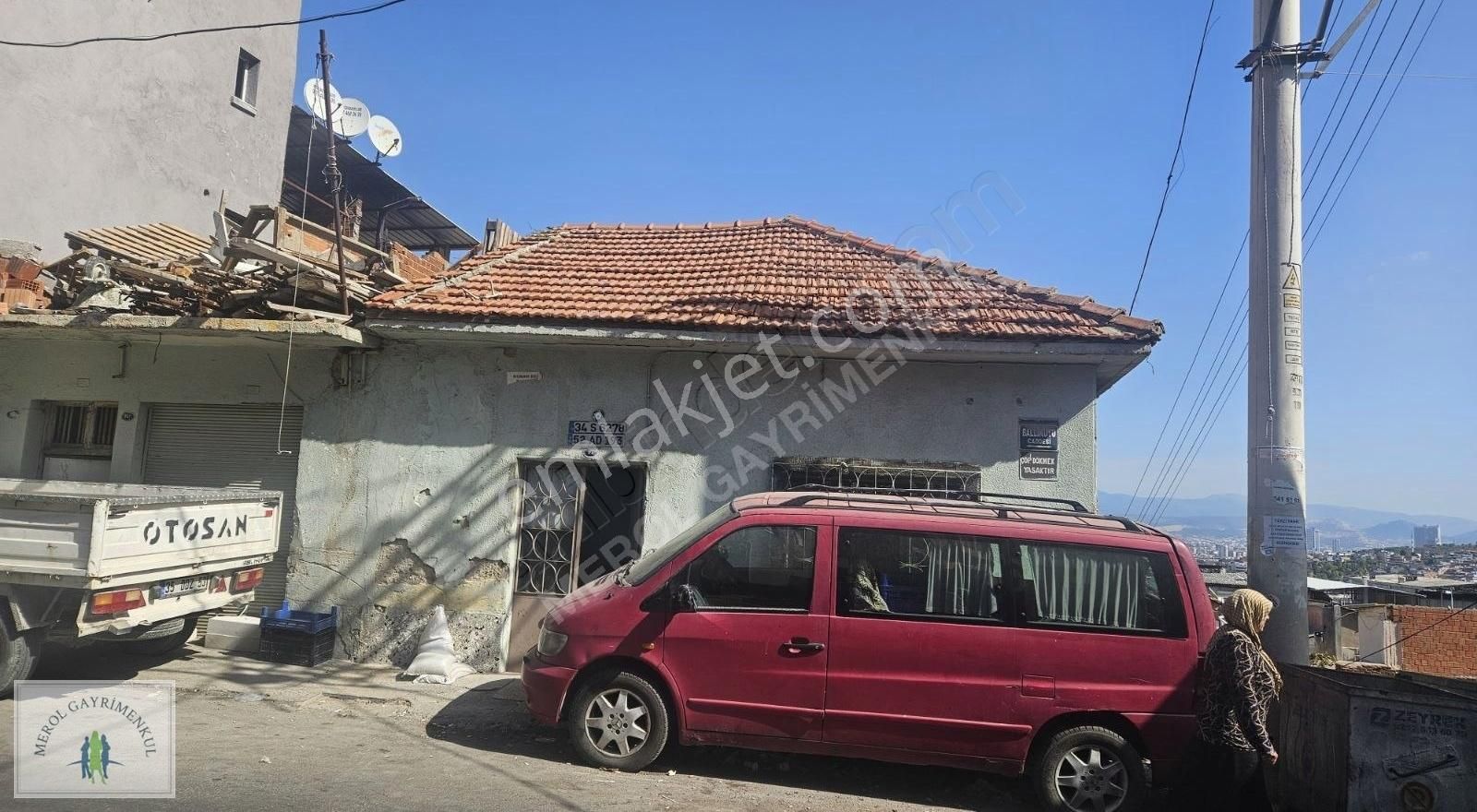 Konak Ballıkuyuda Yatırımlık Manzaralı Arsa&konut Satılık - Görsel 2