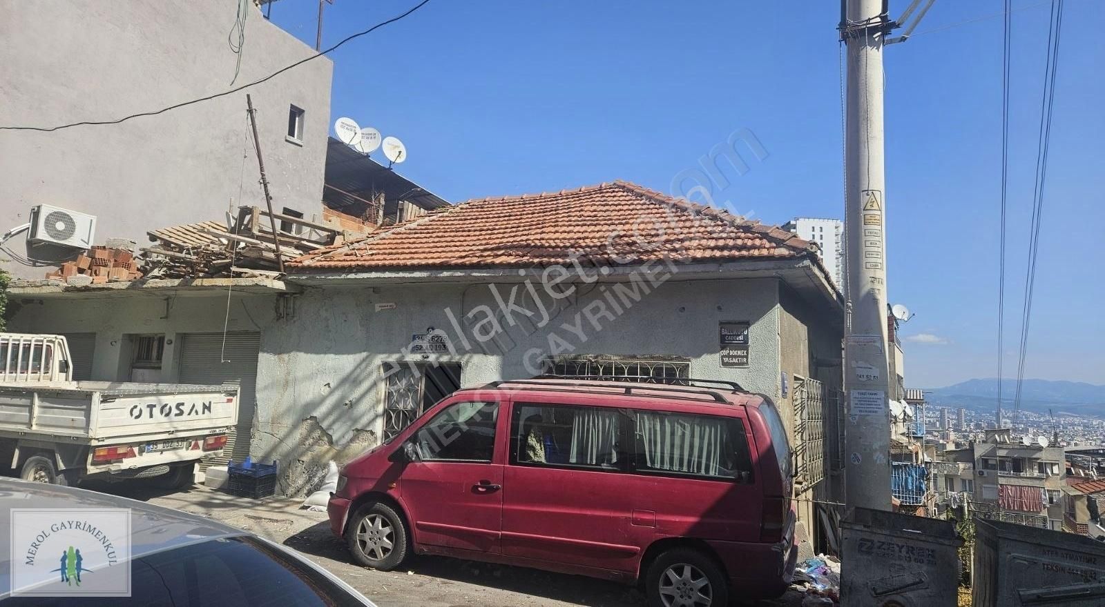 Konak Ballıkuyuda Yatırımlık Manzaralı Arsa&konut Satılık - Görsel 3