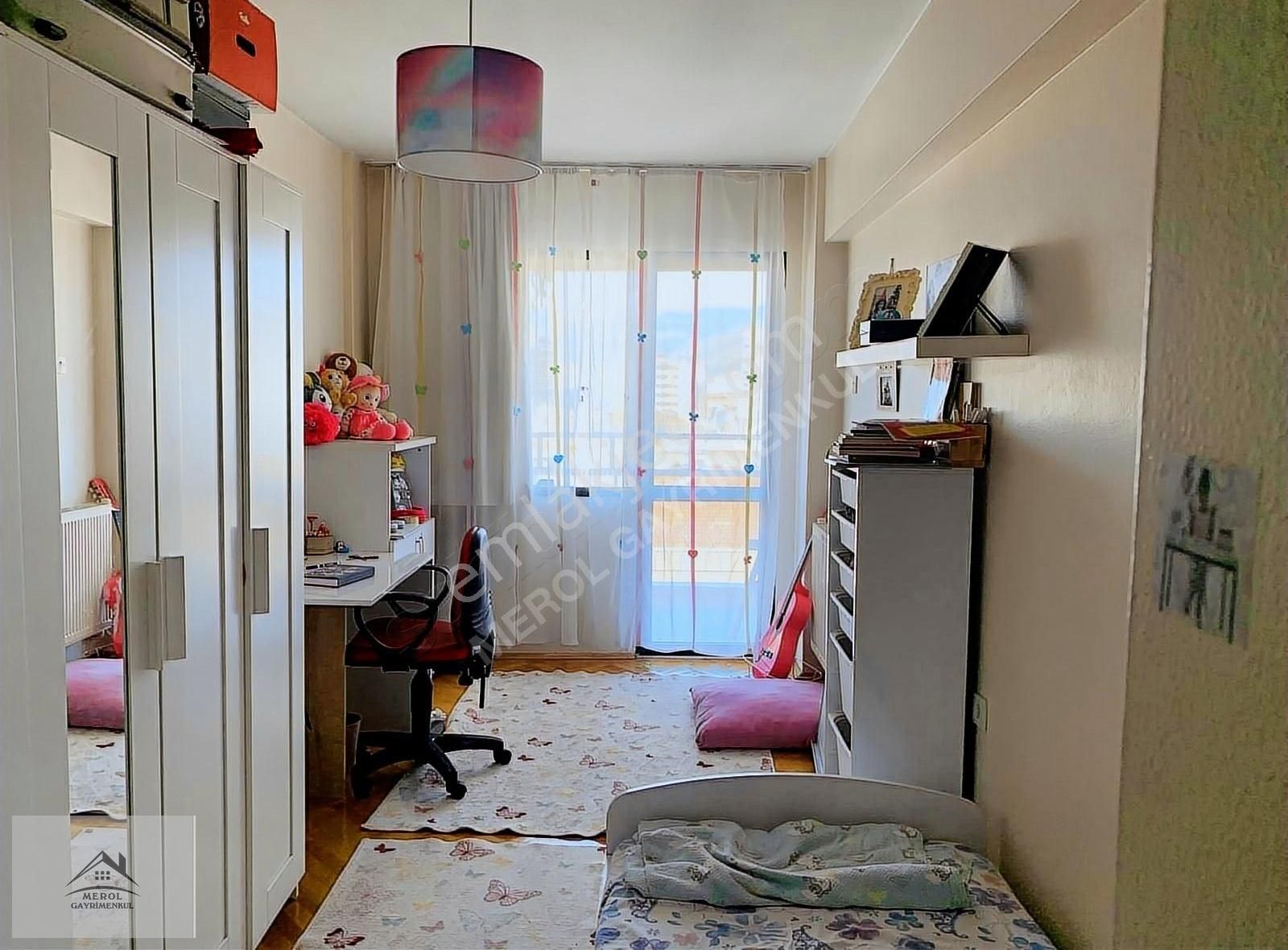 Karşıyaka Dedebaşı'nda Muhteşem Manzaralı 3+1 Satılık Daire - Görsel 14