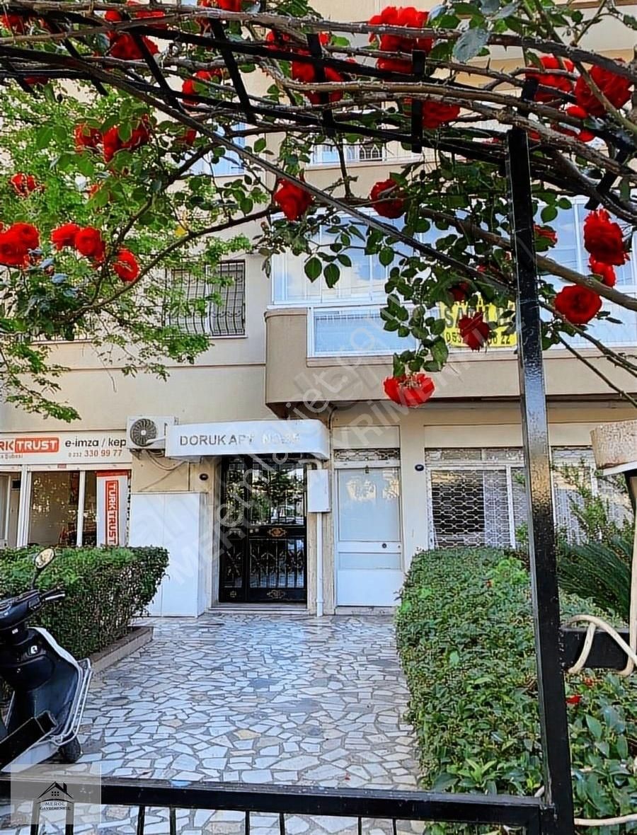 Karşıyaka Dedebaşı'nda Muhteşem Manzaralı 3+1 Satılık Daire - Görsel 5