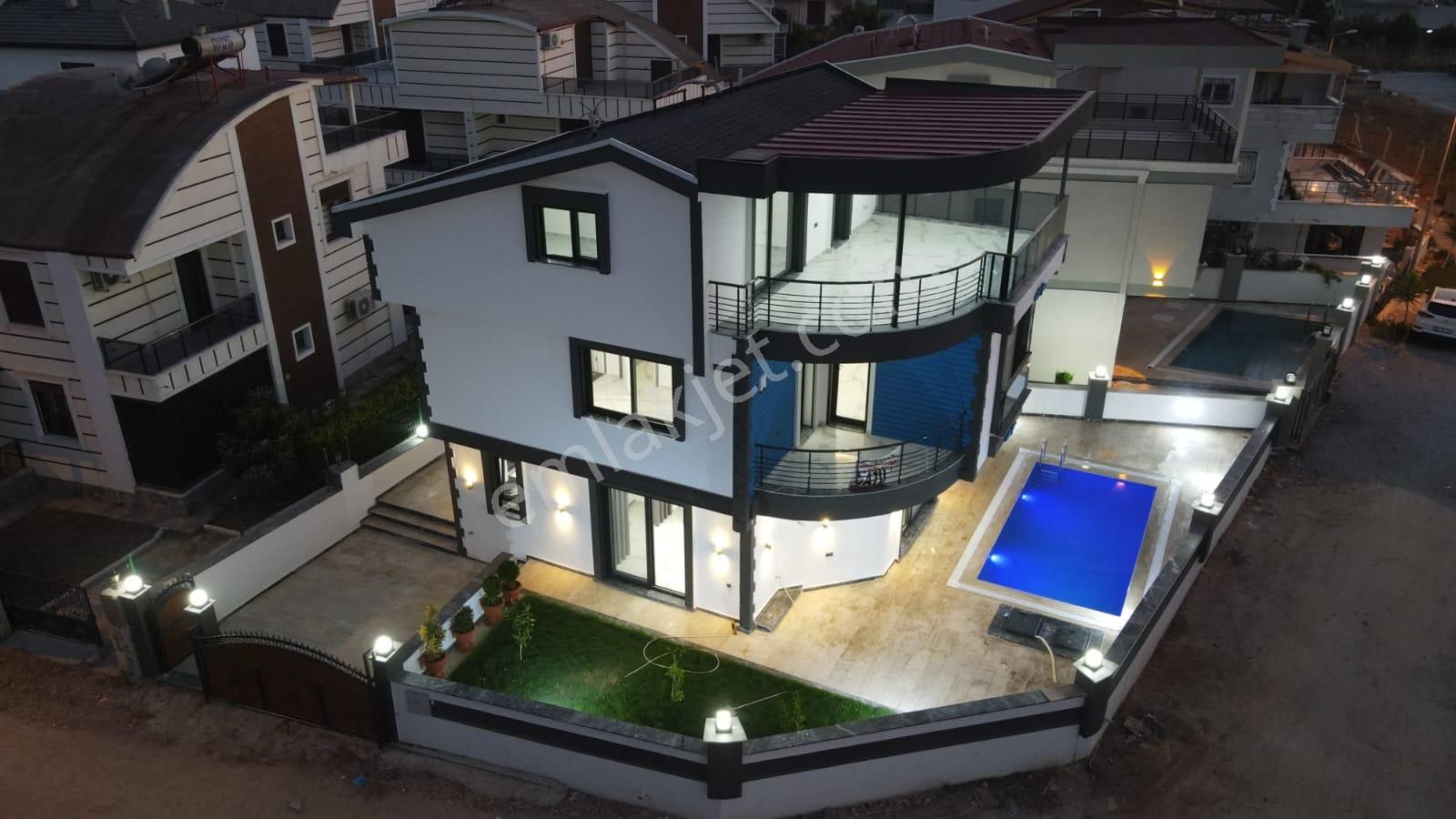 Didim Hisar Satılık Villa Aydın Didim Hisar Mah. 3+1 Havuzlu Tam Müstakil Villa