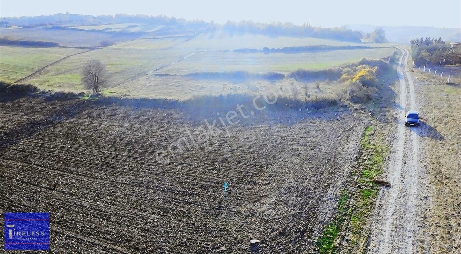 Arnavutköy Tayakadın Satılık Tarla Tayakadın Da Müstakil Tek Tapu 1987 M2 Yatırımlık Parsel