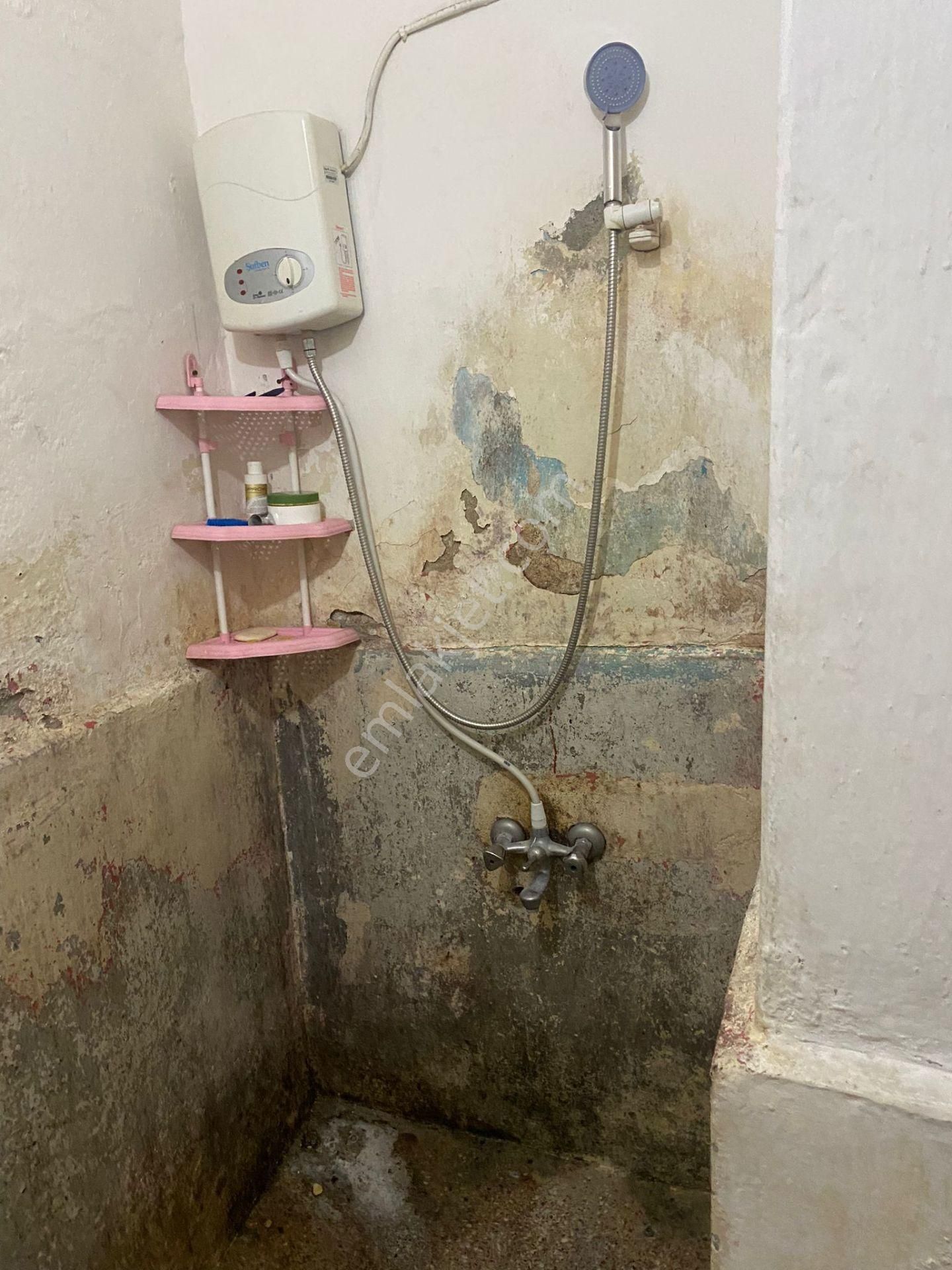 Ballıkuyu Su Deposuna Yakın Mesafedeki Mustakil Evimiz - Görsel 3