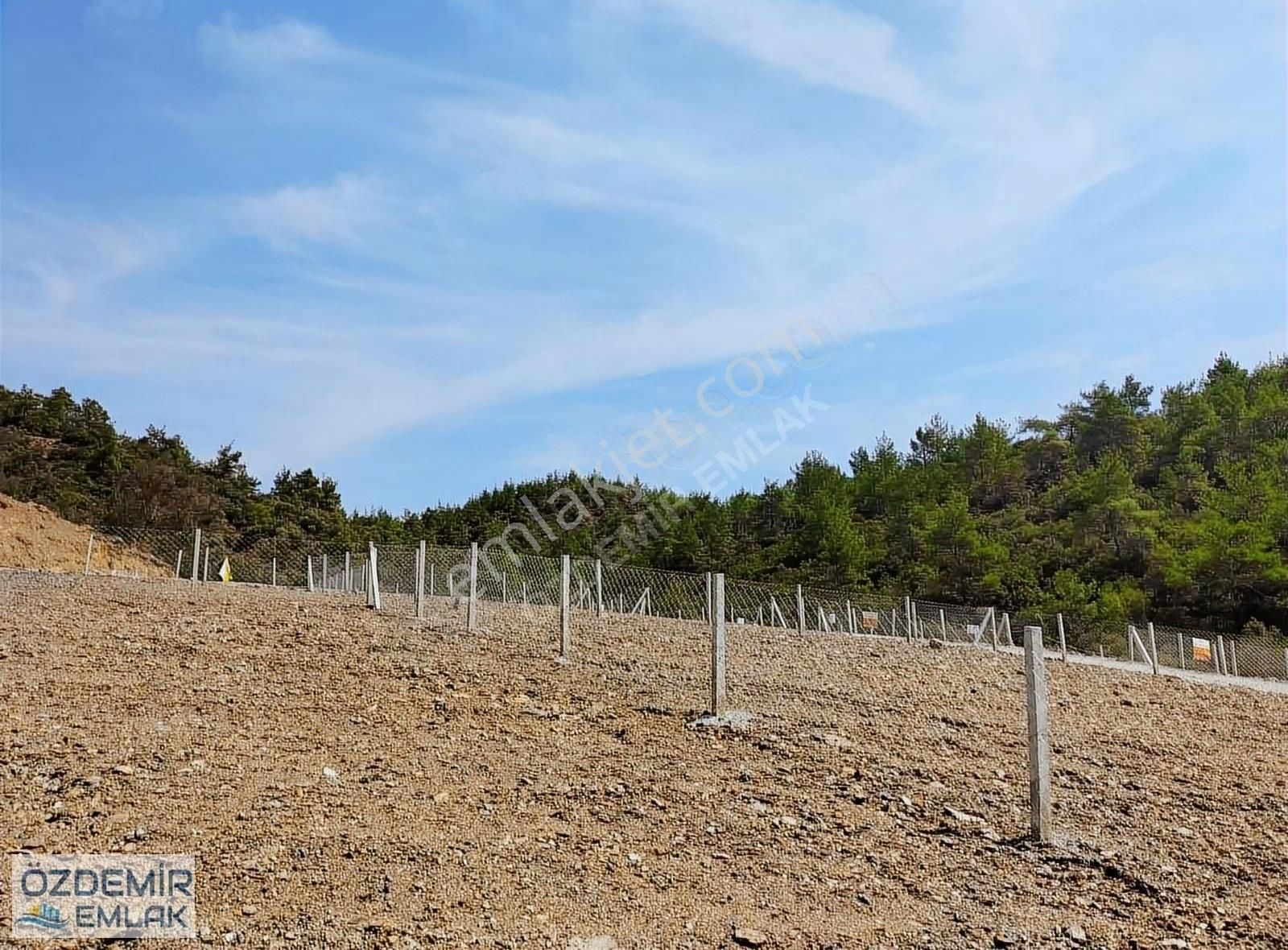 Özdemir Emlaktan Satılık Tapulu 362 M2 Bahçeler - Görsel 3