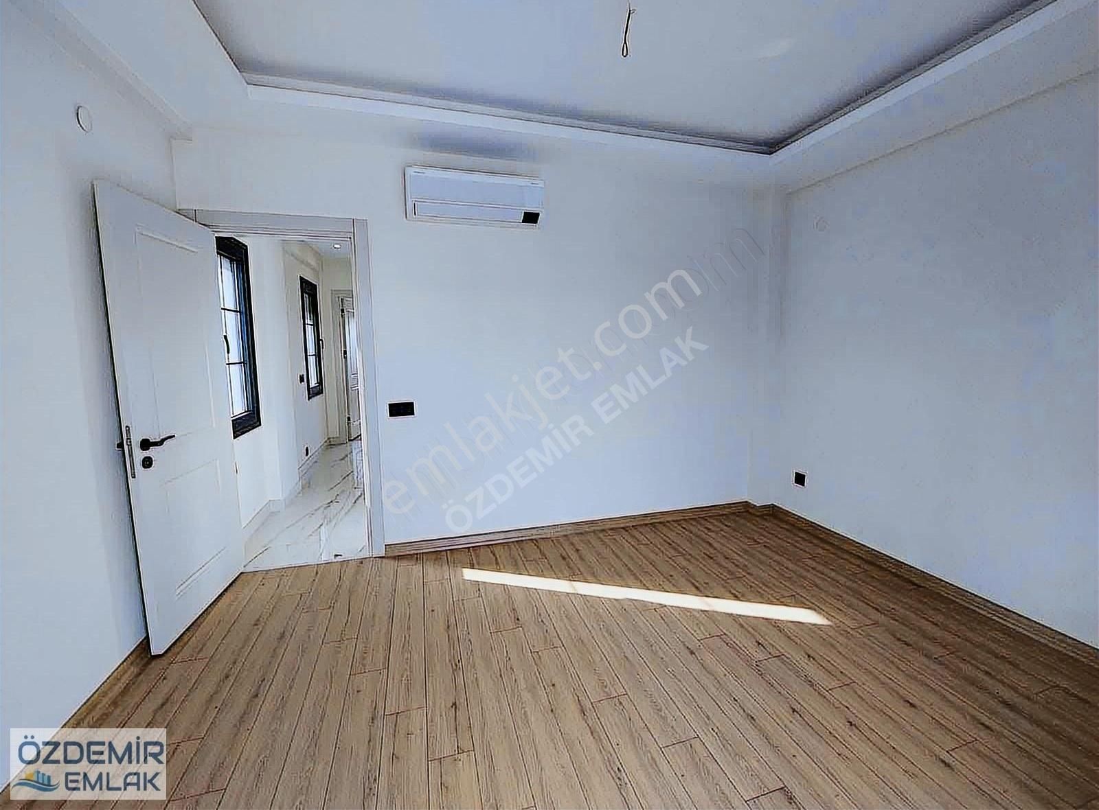 Müstakil Havuzlu Yerden Isıtmalı Ultra Lüx Satılık 4+1 Villa - Görsel 32