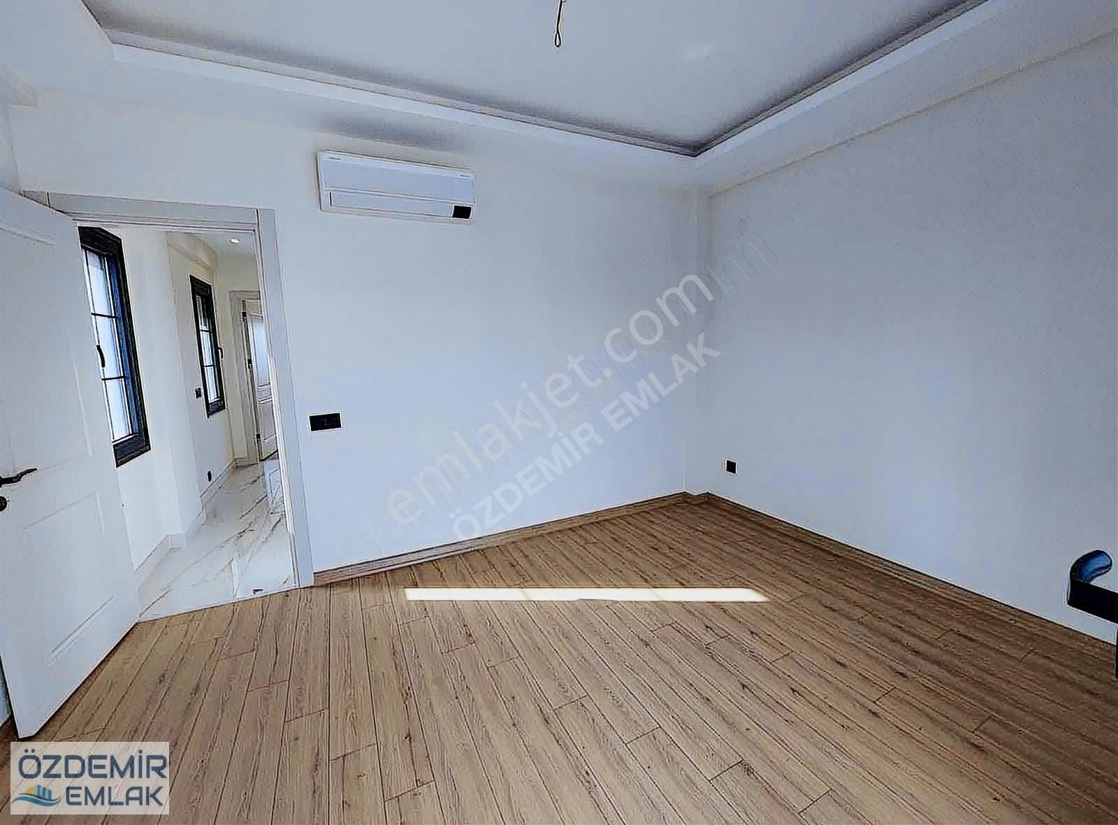 Müstakil Havuzlu Yerden Isıtmalı Ultra Lüx Satılık 4+1 Villa - Görsel 23